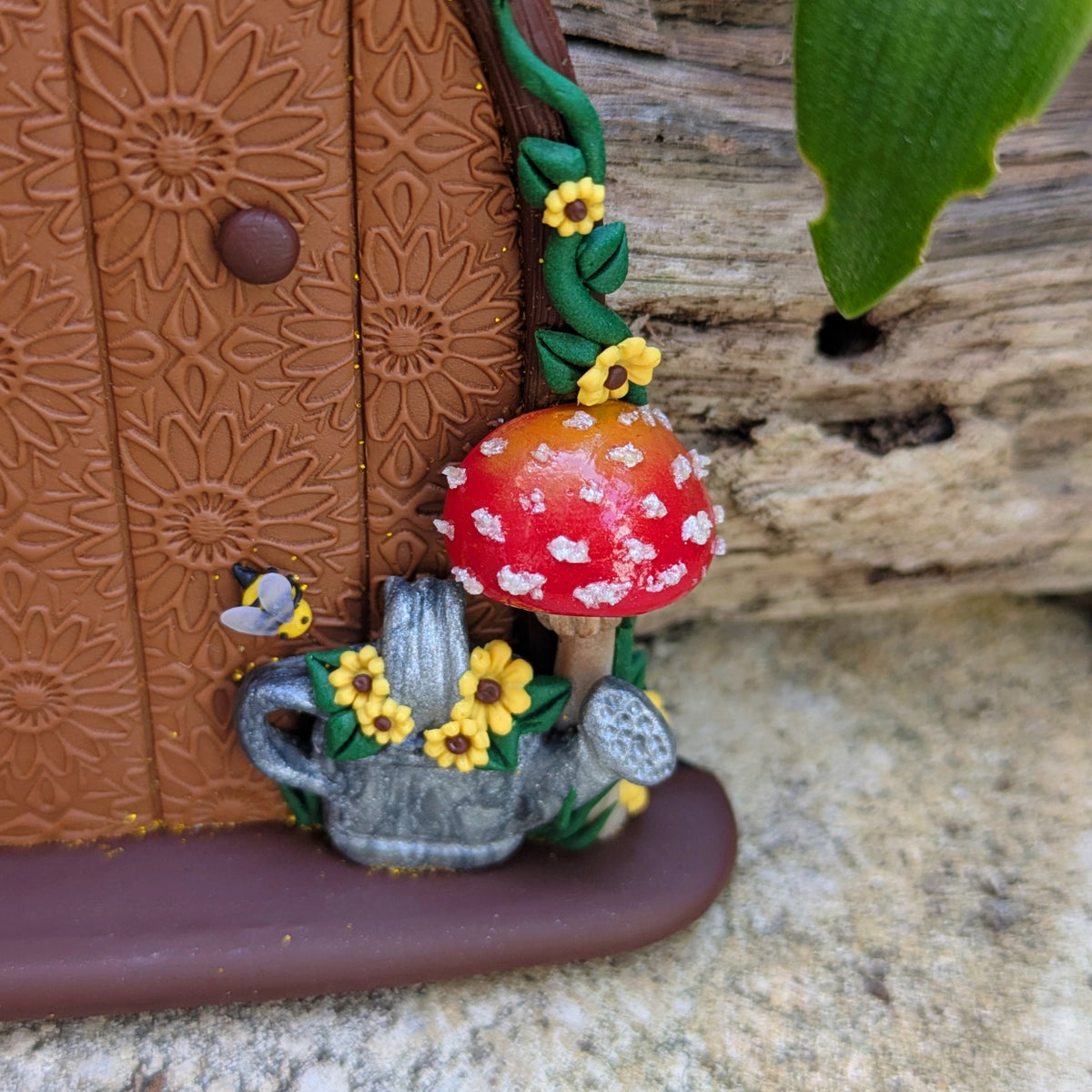 Summer Sunflower Fairy Door