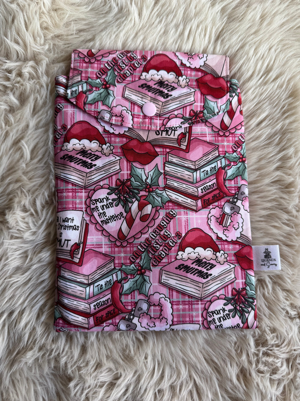 Smutmas eReader/Book Sleeves