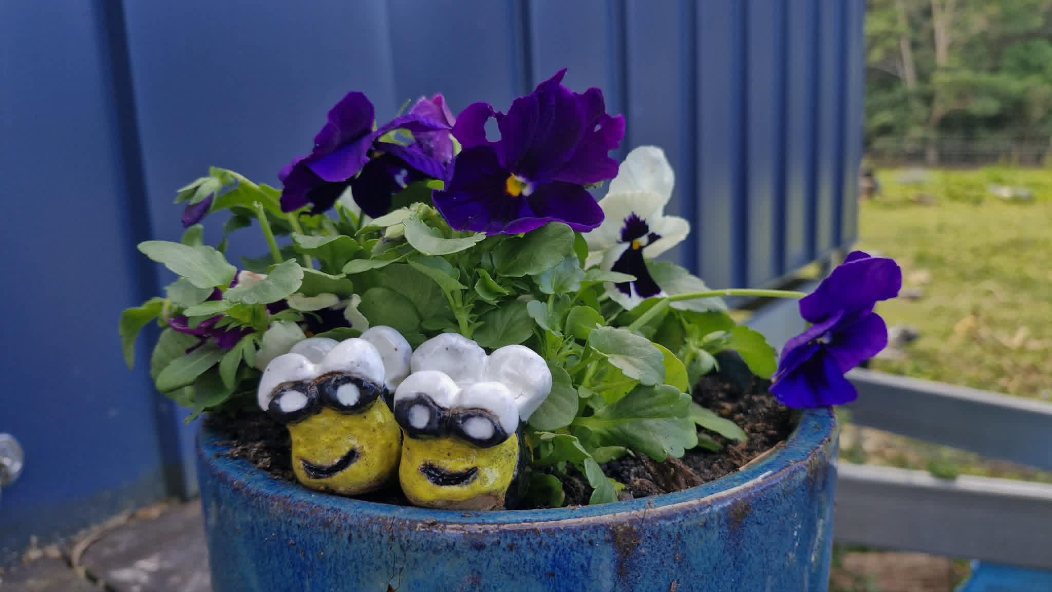 Small Bee Sculpture