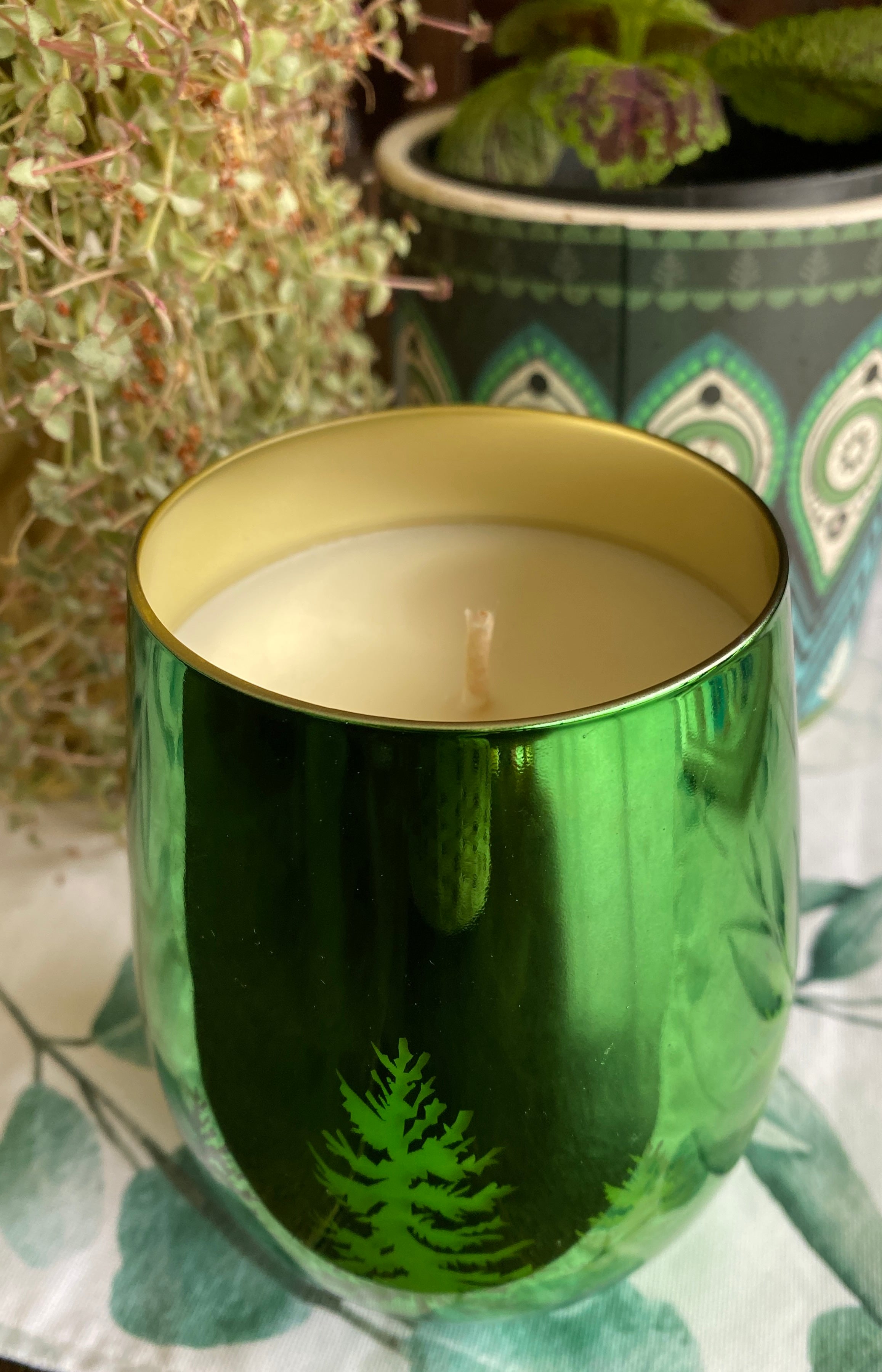 Green Gold Christmas Tree Glass with Fragrance