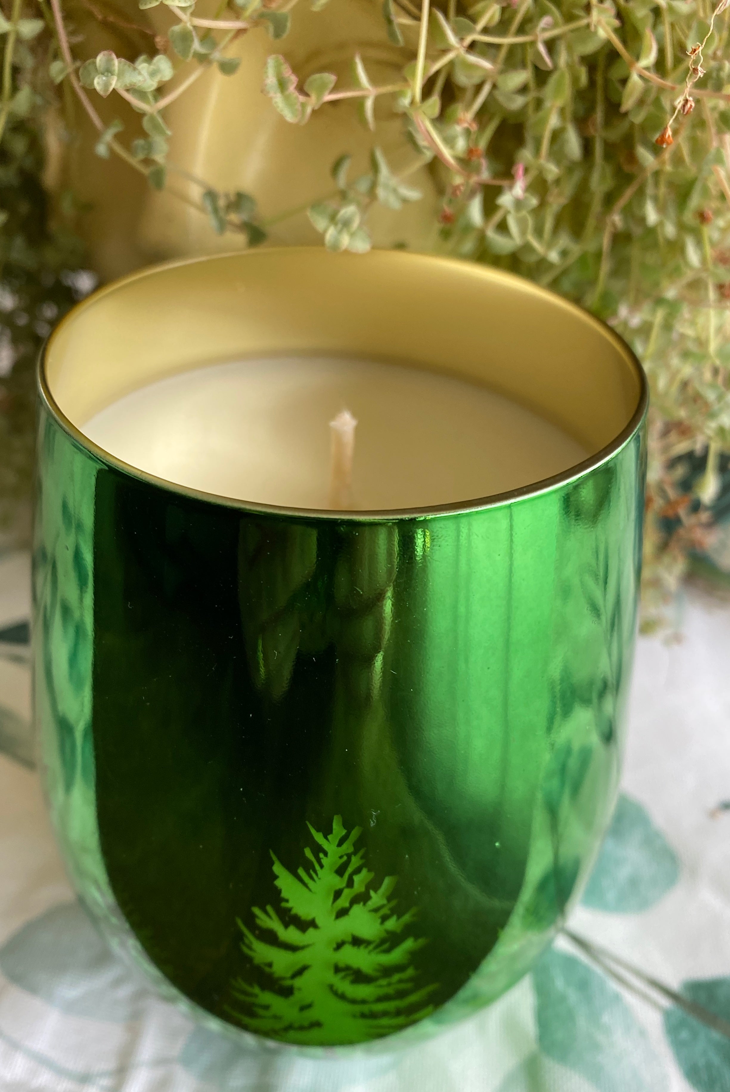 Green Gold Christmas Tree Glass with Fragrance