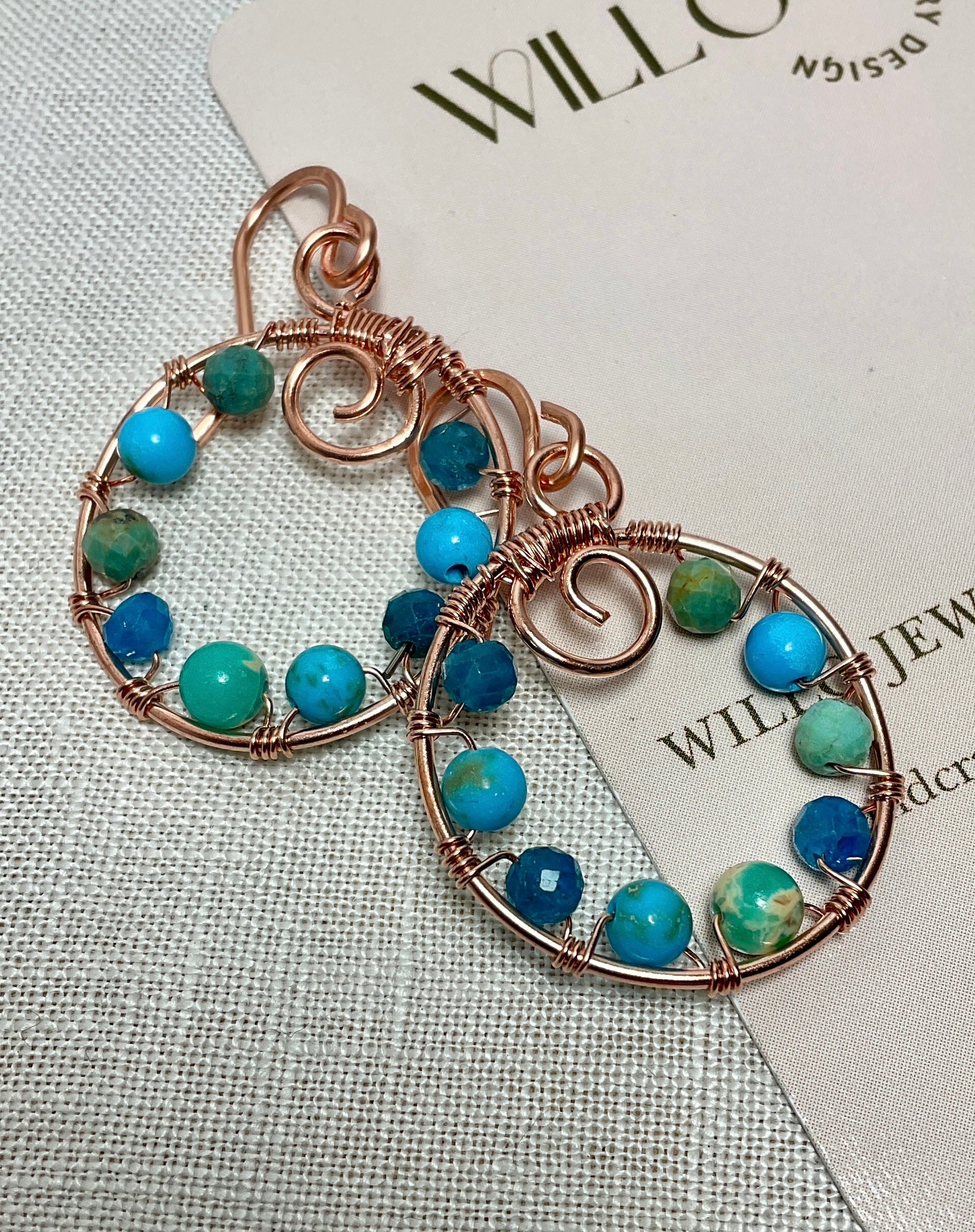 Gemstone and copper earrings. Handmade