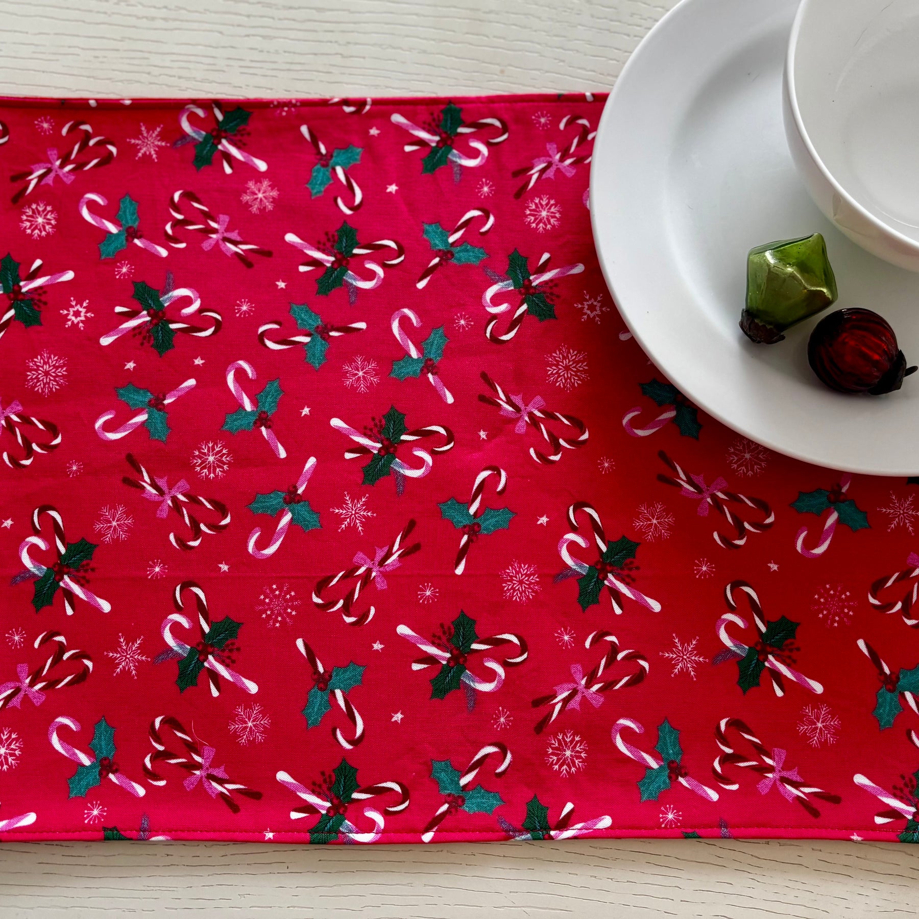Christmas Candy Cane  Set 4 Placemats