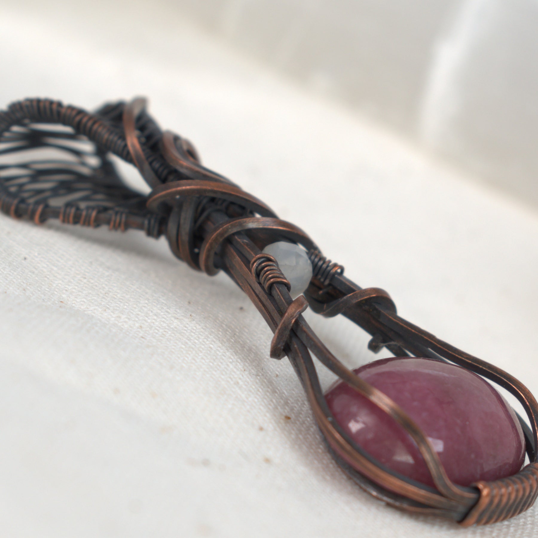 Wild Heather – Rhodonite & Moonstone Copper Pendant