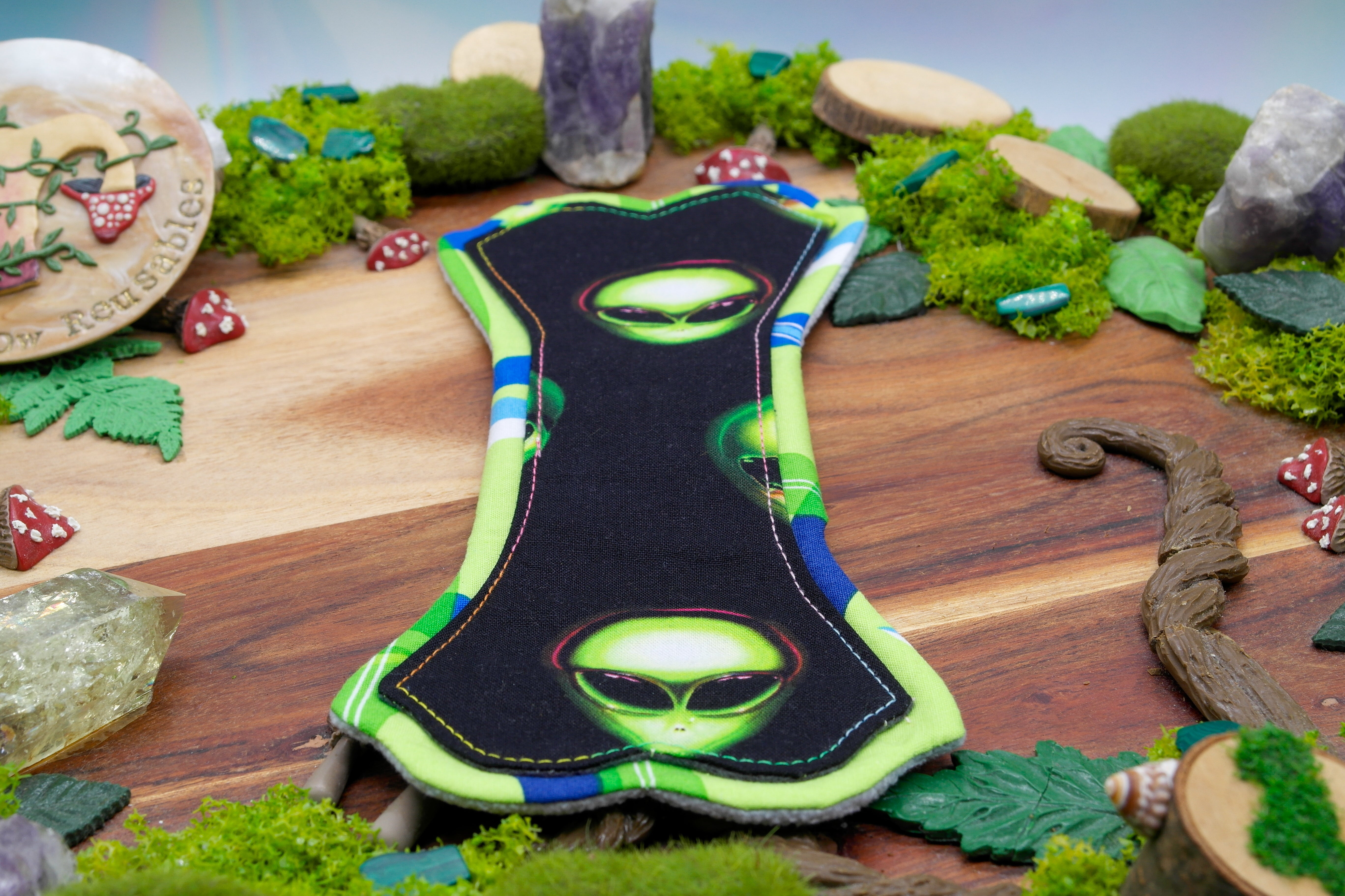 Unique Reusable cloth pad 10" Moderate (LOA) - beam me up