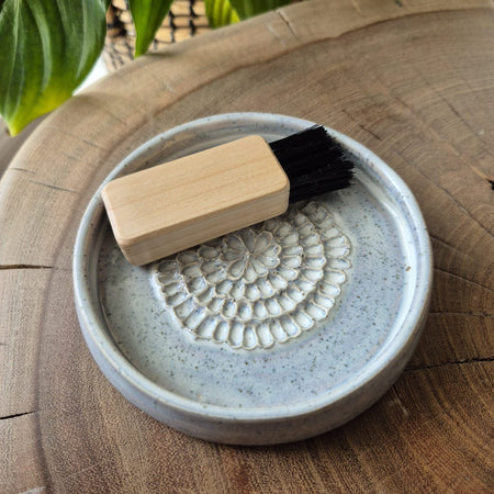 Ceramic Grater with Cleaning Brush