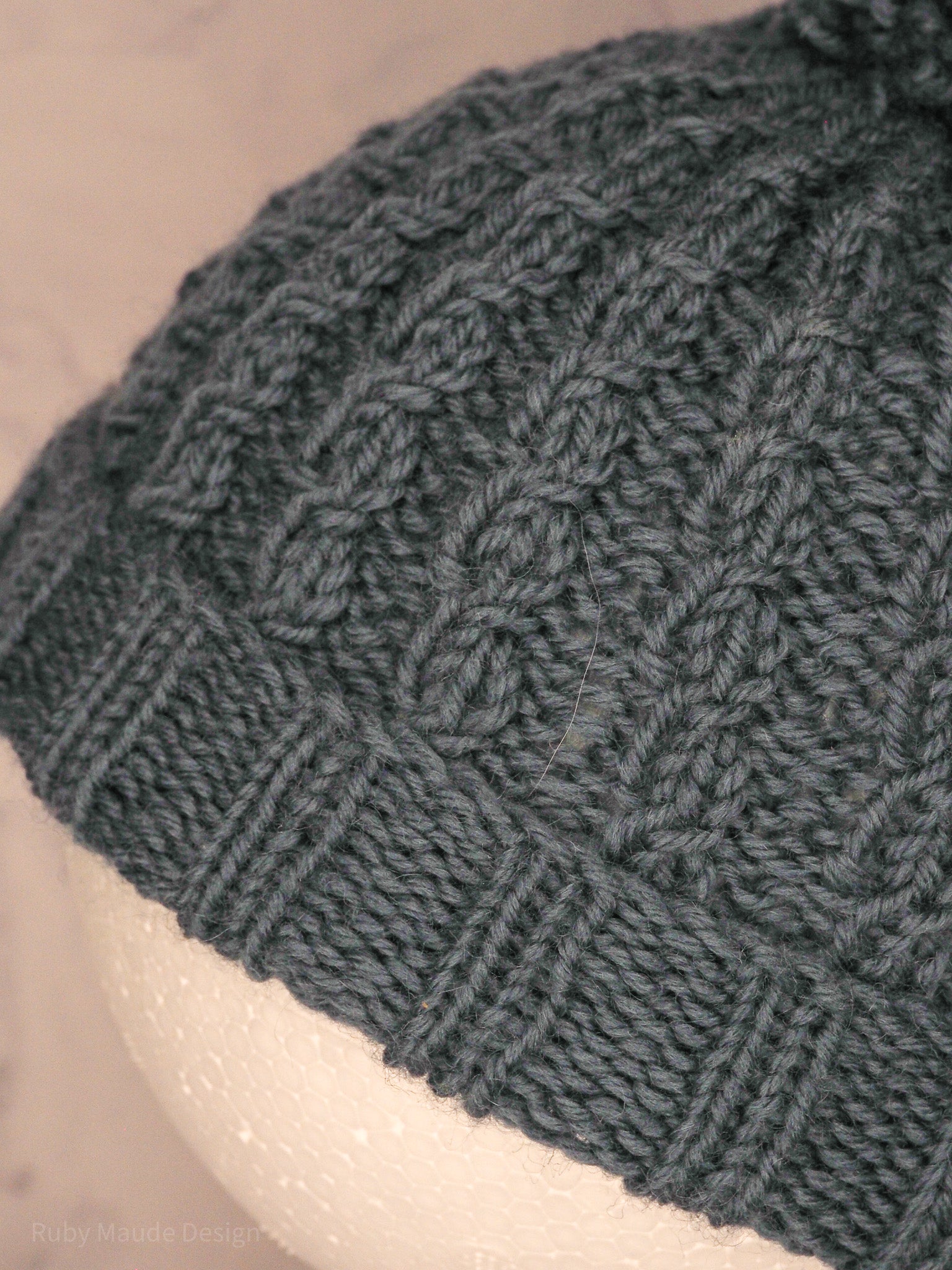 Baby Cabled Beanie - Baby Blue