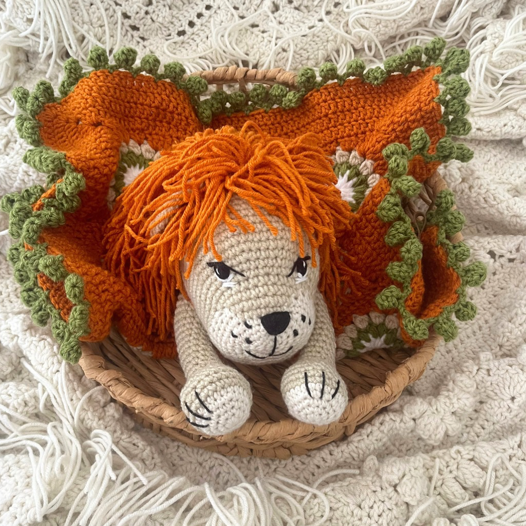 Crochet Lion Snuggle Blanket, Crochet Lion Lovey Blanket