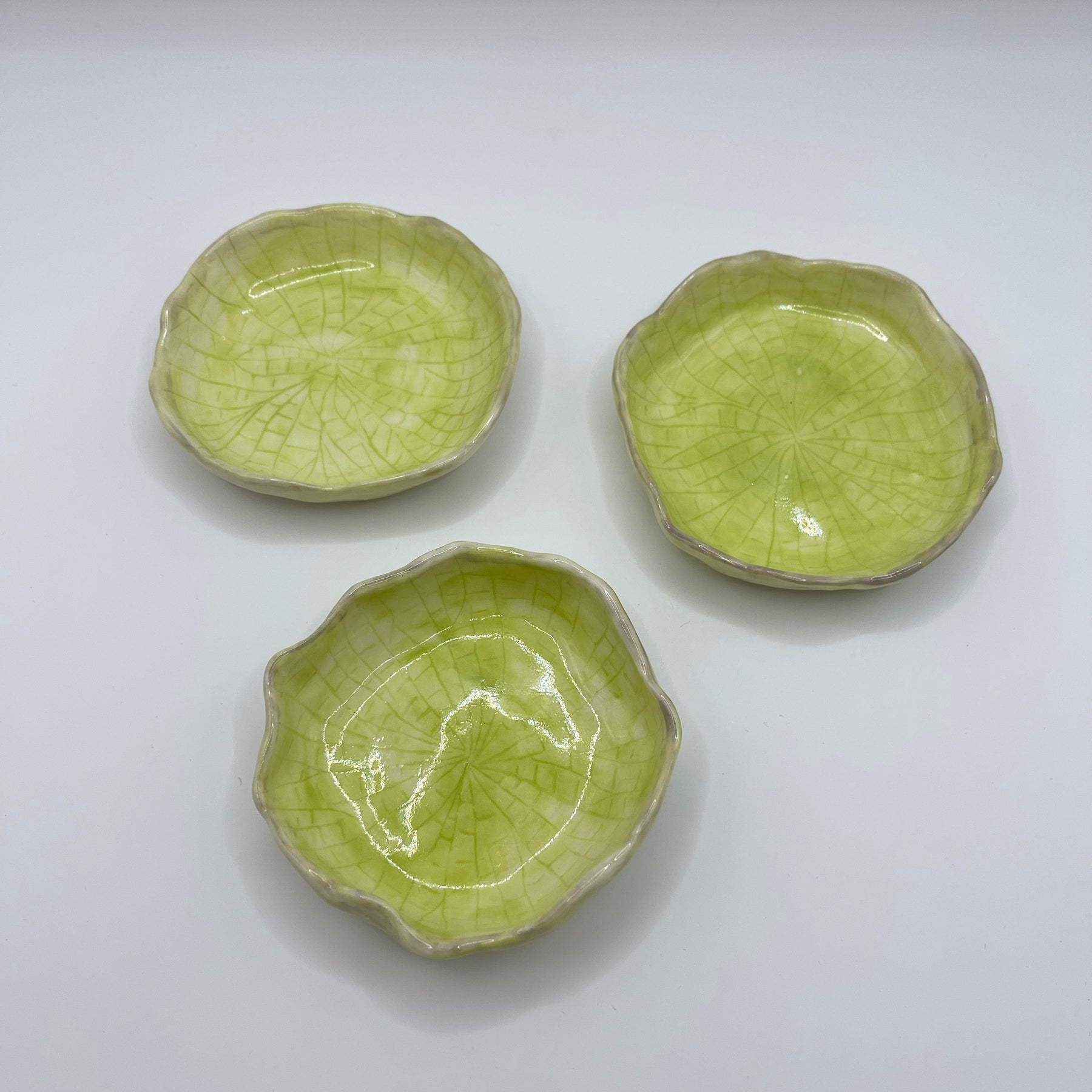 Handmade Porcelain Lilly Pad Condiment Dishes – Set of 3