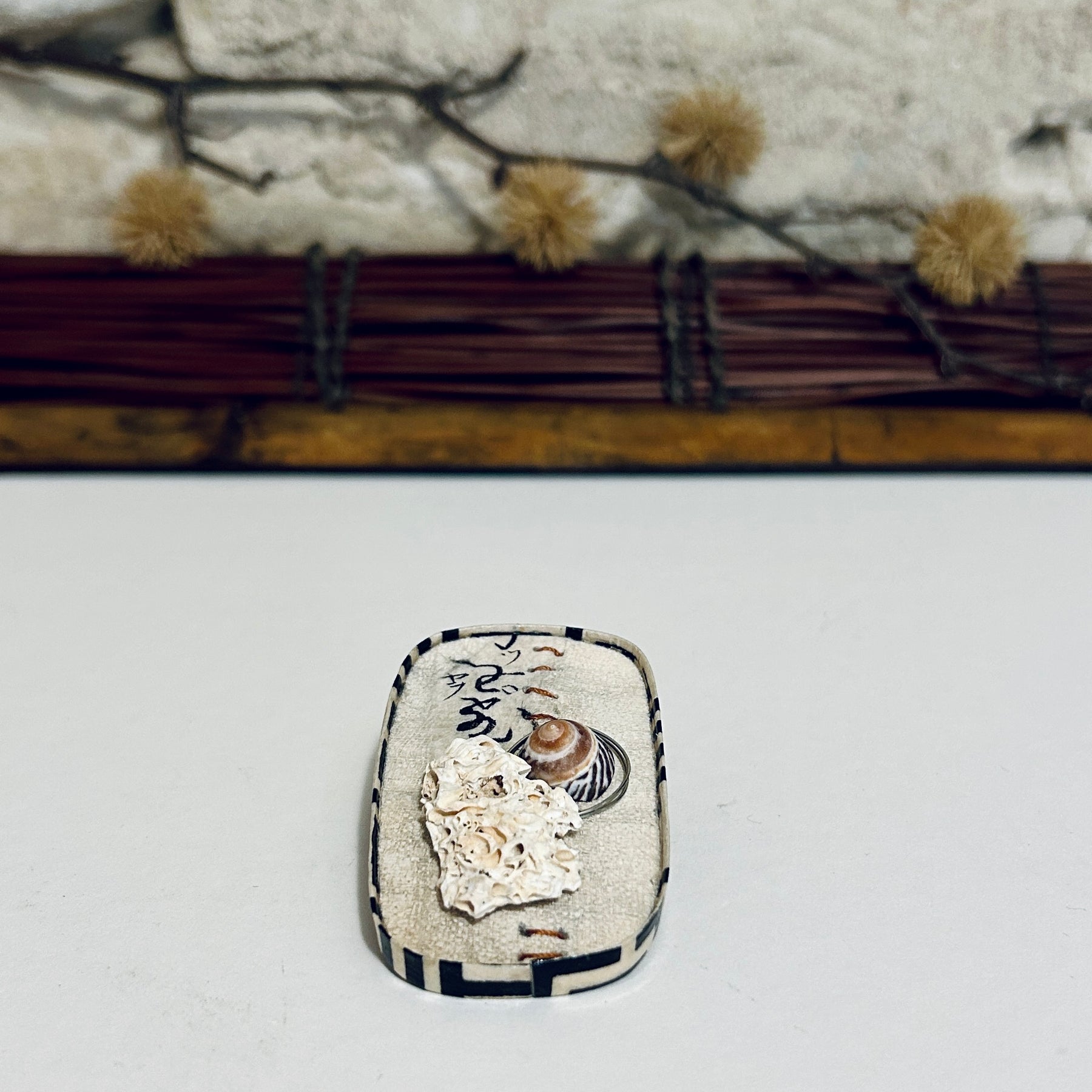 Brooch Shell & Textile Neutral Colours: BE-48