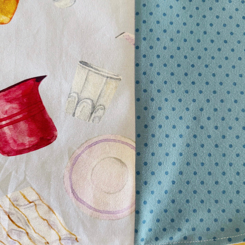 Country living Japanese style cross back kitchen apron. Crafting, gardening, no ties apron.