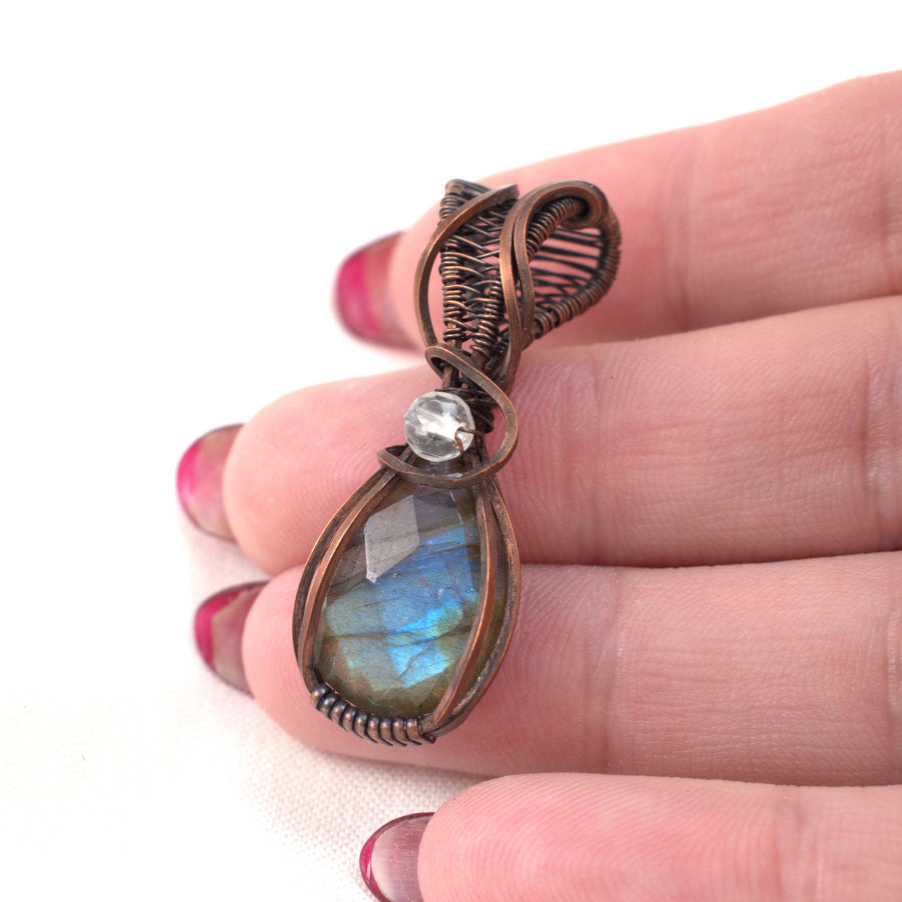 Velvet Tides – Labradorite & Clear Quartz Copper Pendant.