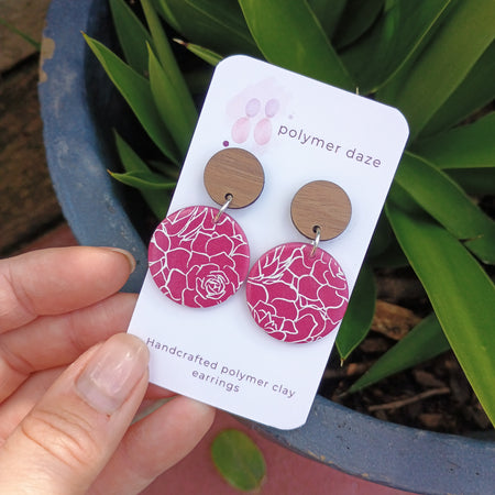 Plum florals with natural wood stud top