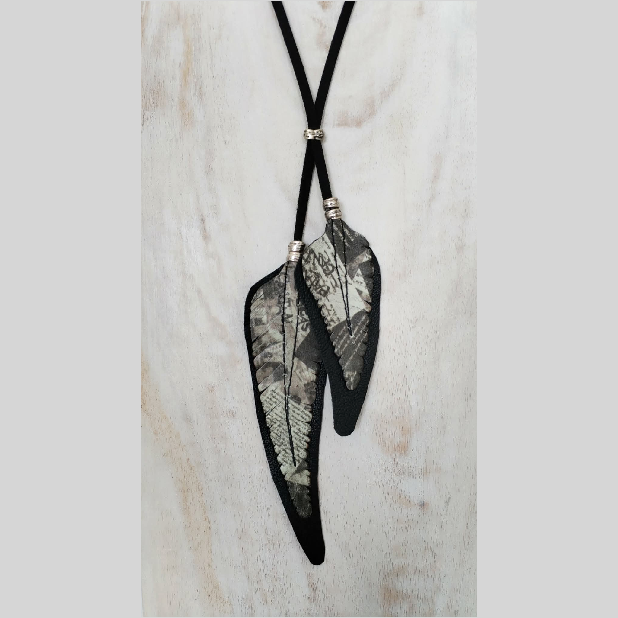 The Feathers - leather Necklace