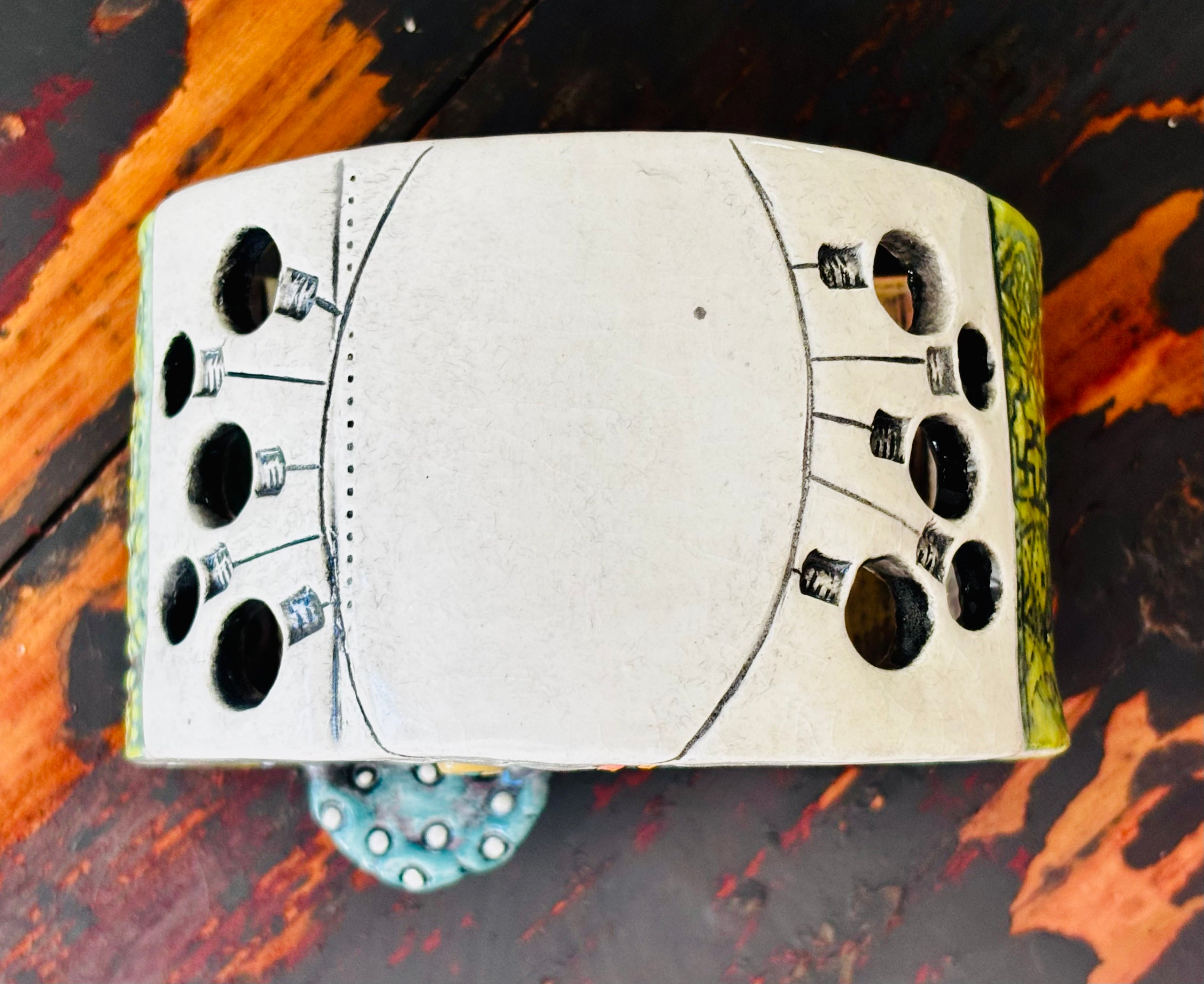 Handmade Ceramic Caravan Tea Light Lantern (Green)
