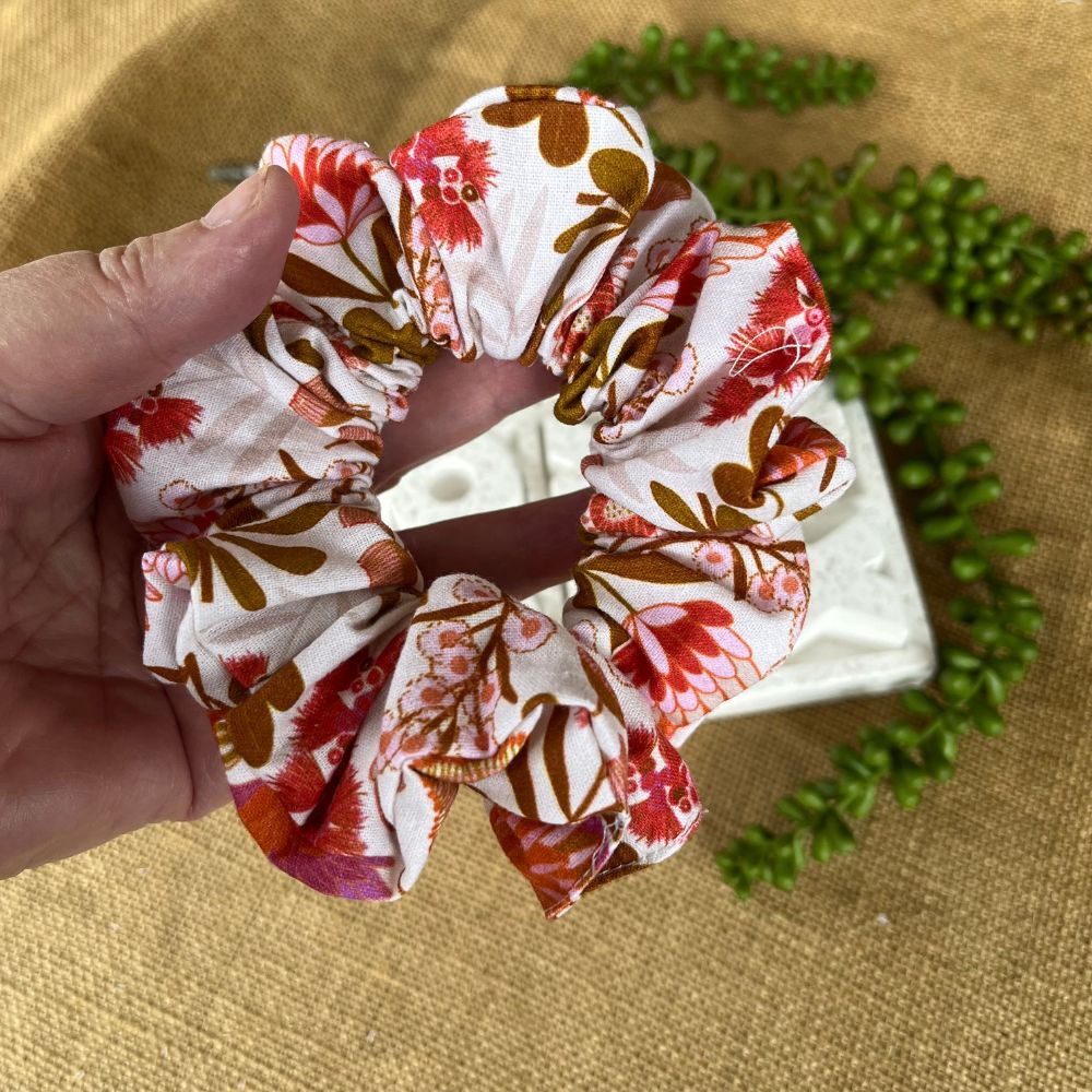 Handmade Scrunchies | Native Plant | Red tones