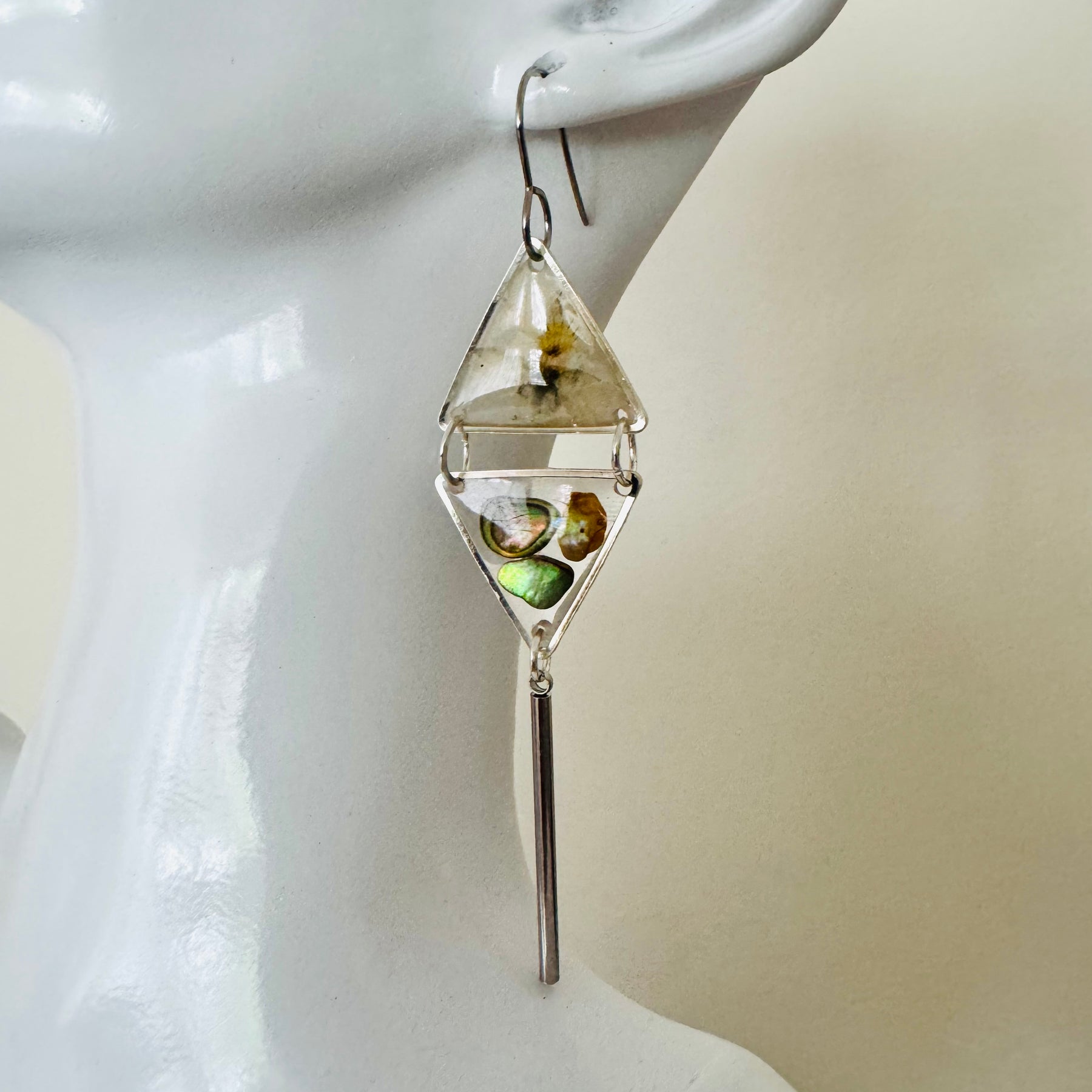 Double triangle cowrie shell and pressed flower resin earrings