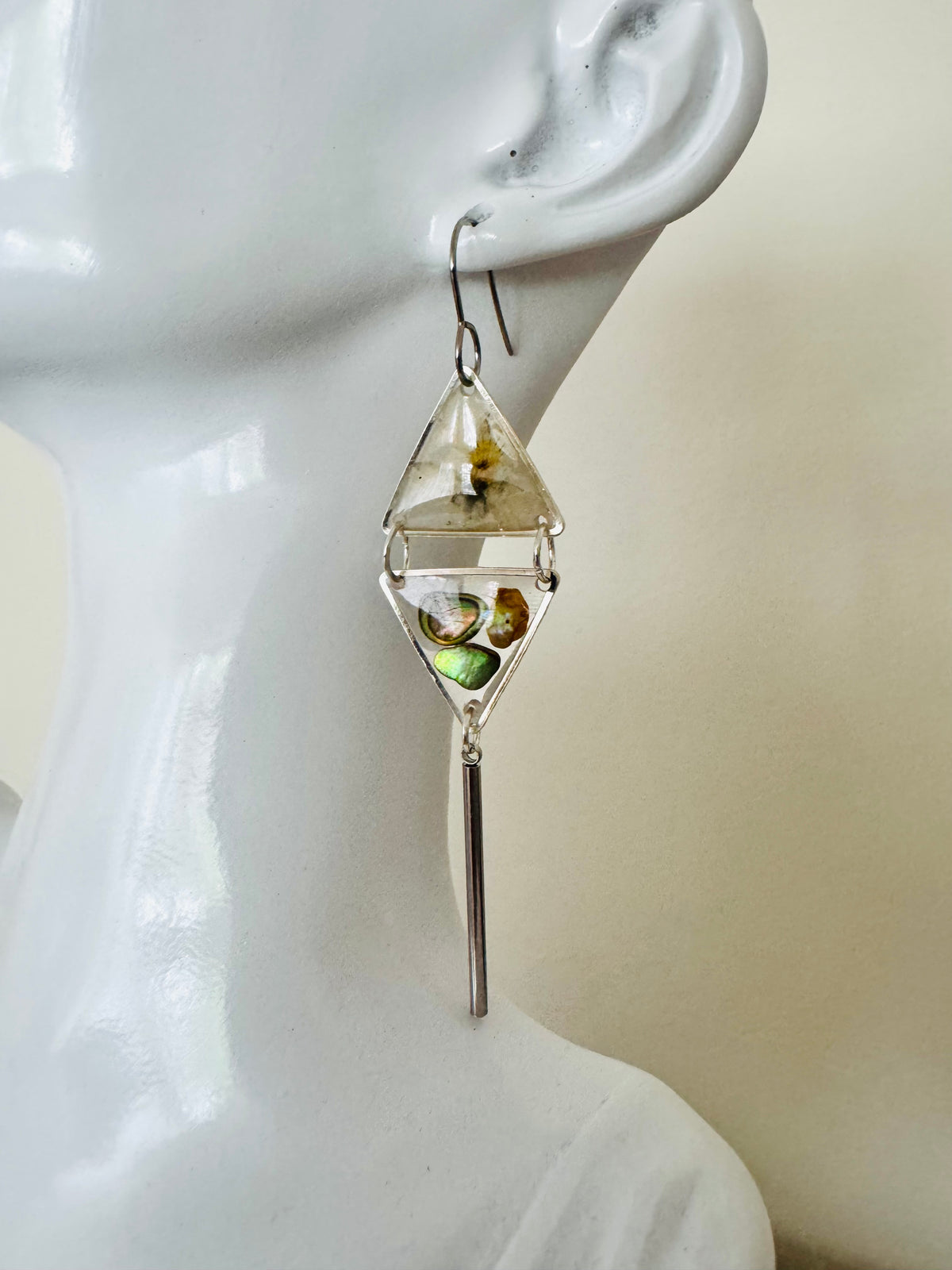 Double triangle cowrie shell and pressed flower resin earrings