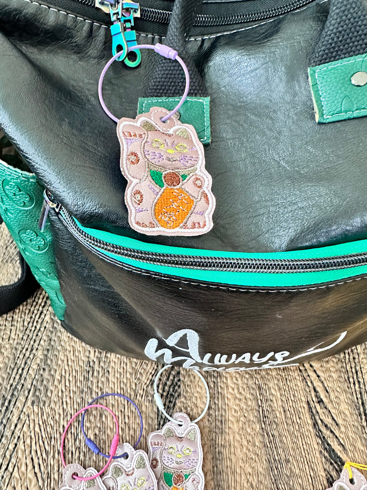 Lucky Cat tag/bookmark