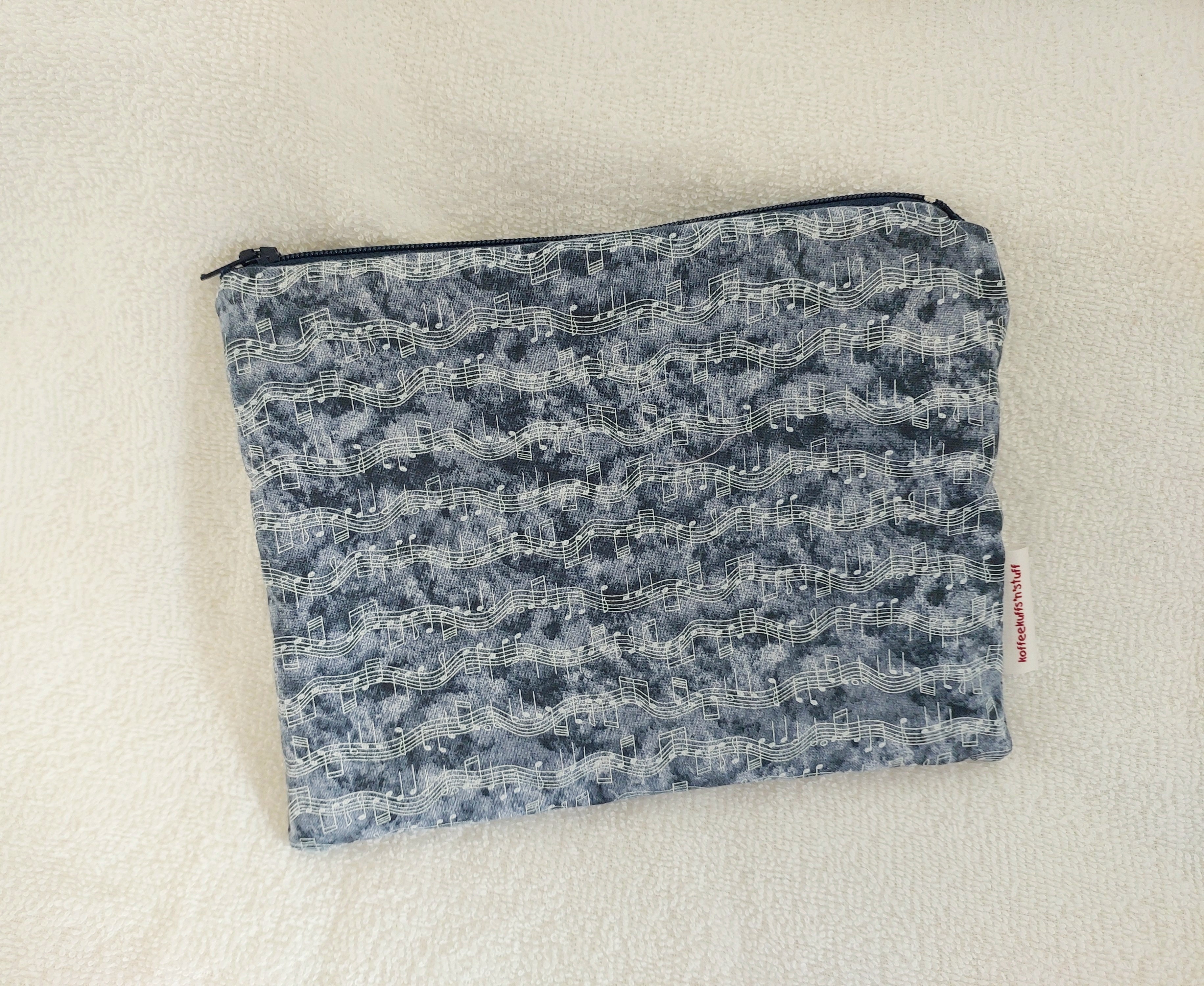 Small Zipped Pouch