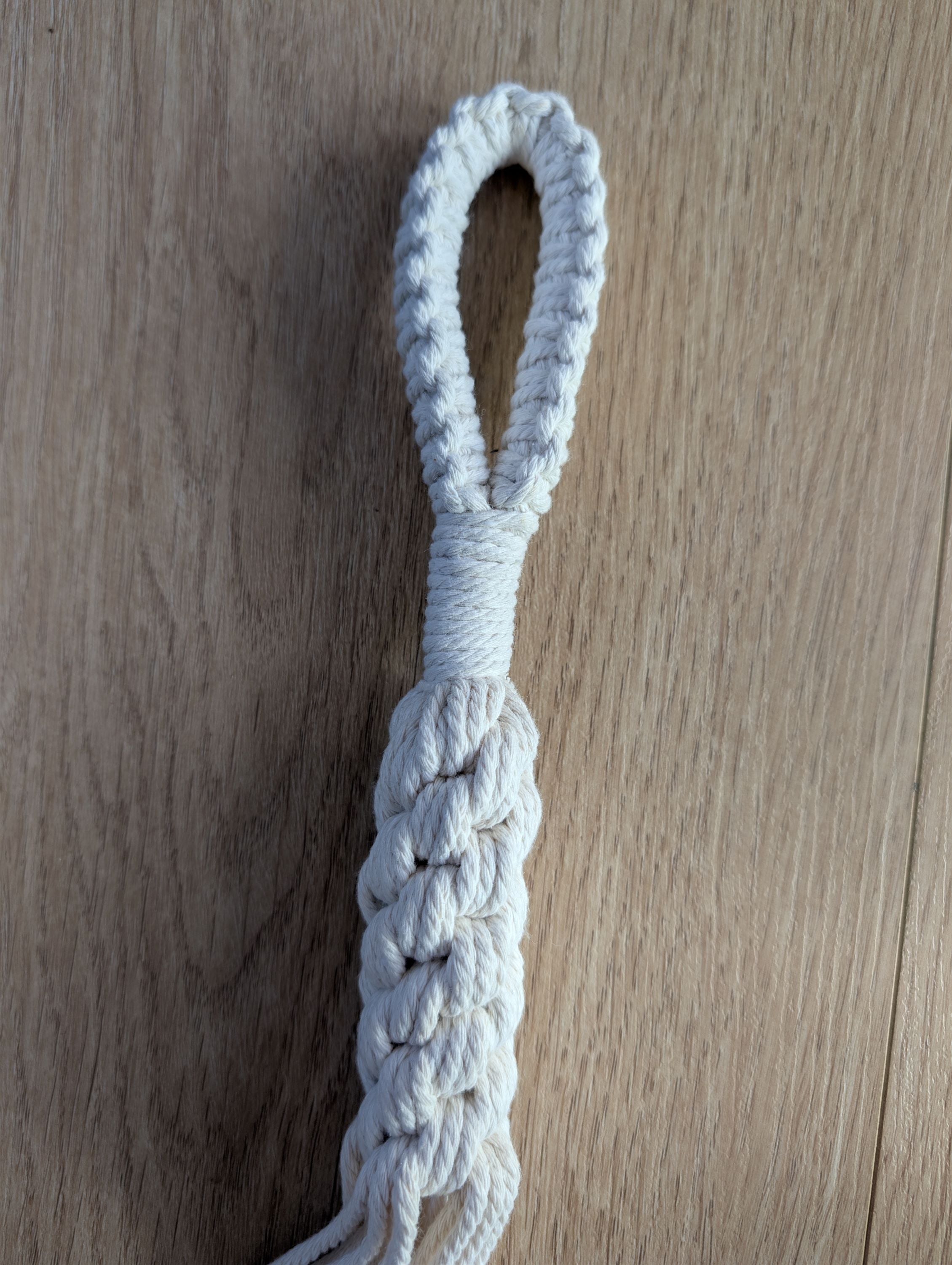 Macrame Plant Hanger - KIRALYNO