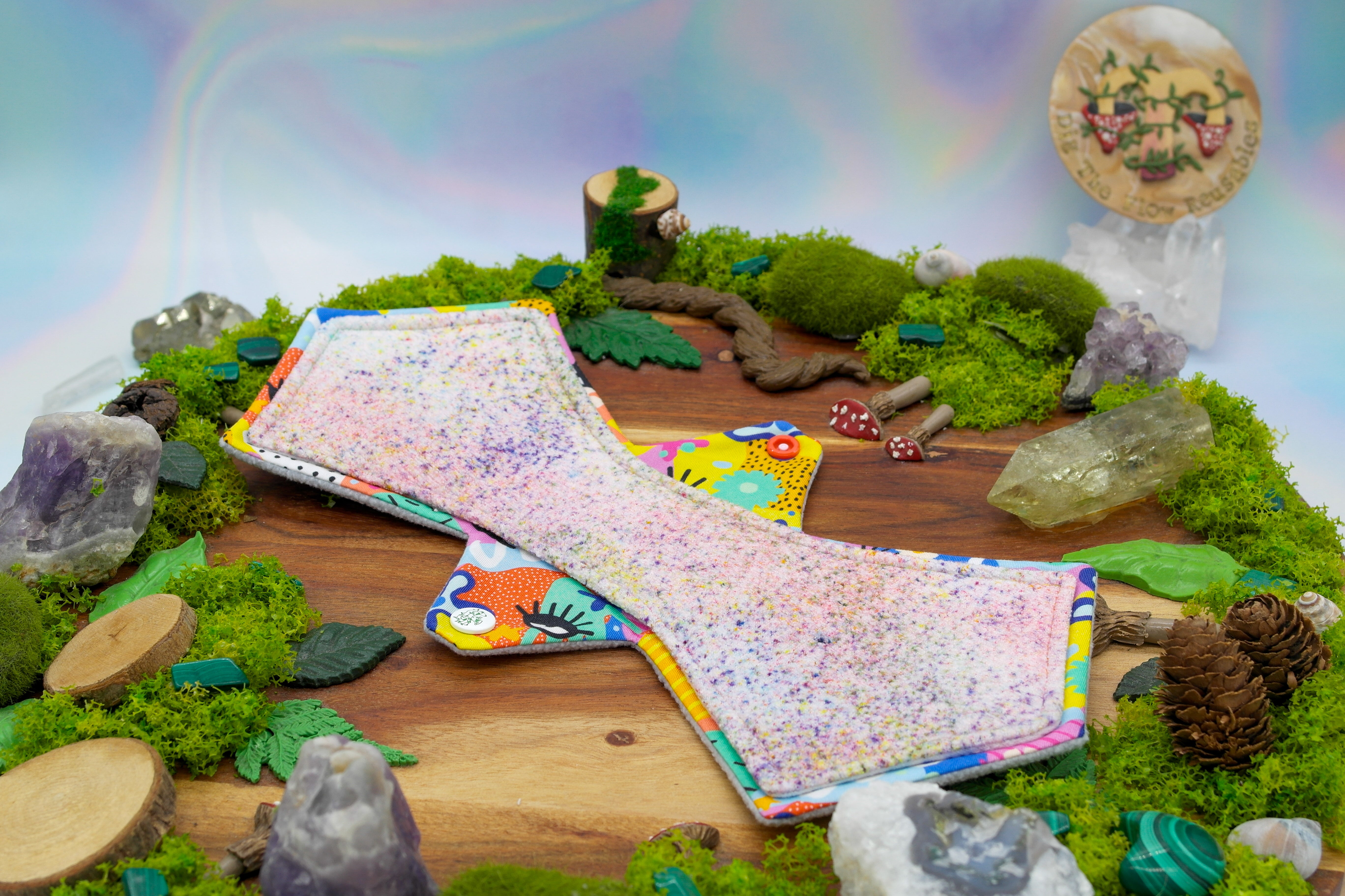 Menstrual cloth pad 12" Heavy (Tessellation) - cotton candy
