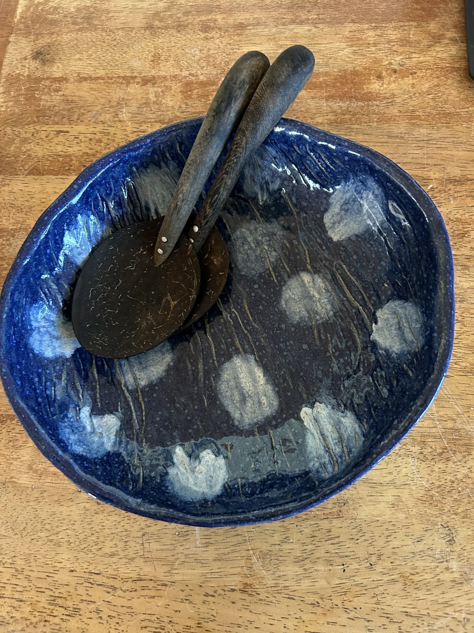 Spotty Dotty ceramic salad bowl