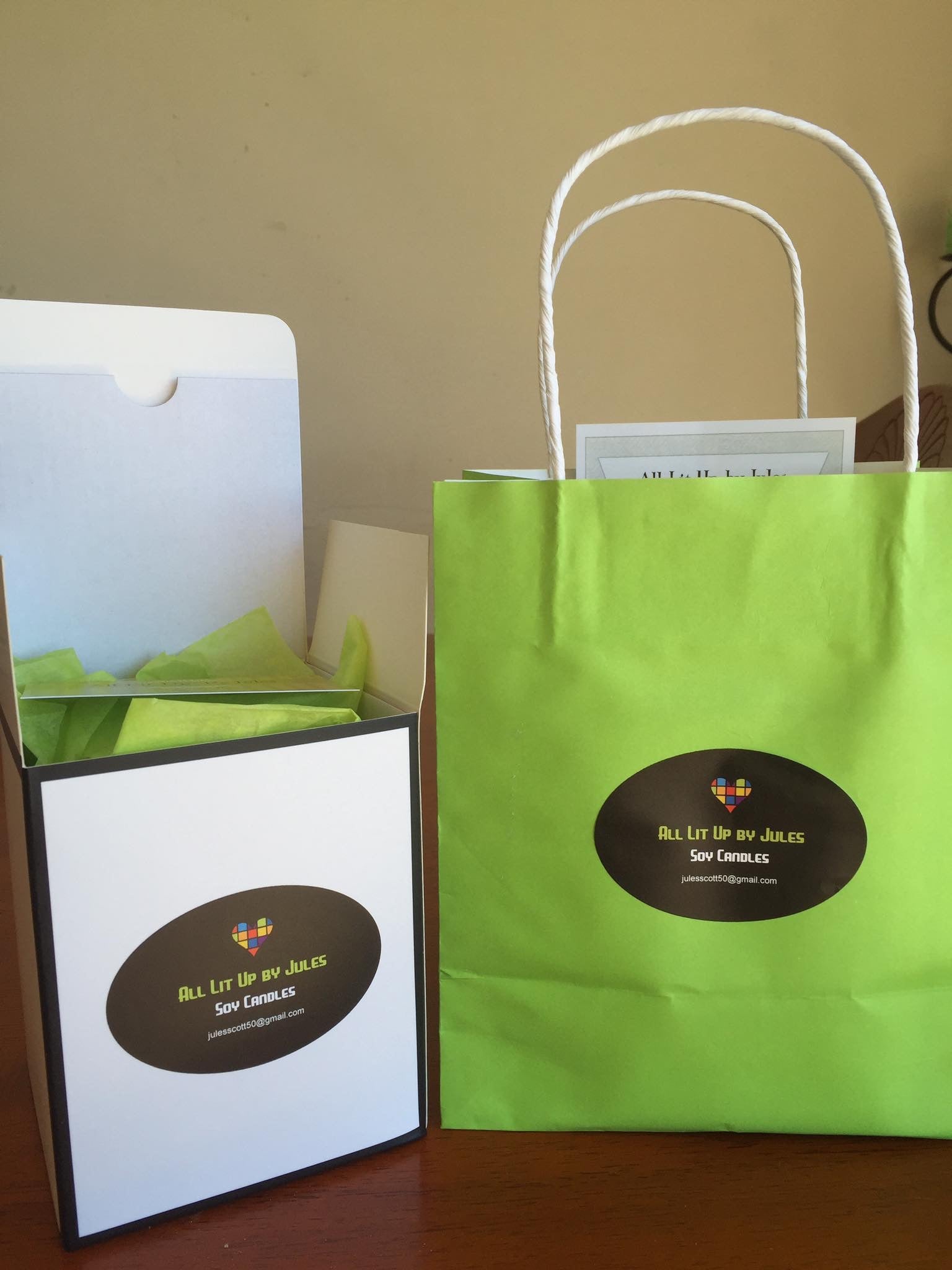 Candy Stripe Glass with Biscoff Fragrance