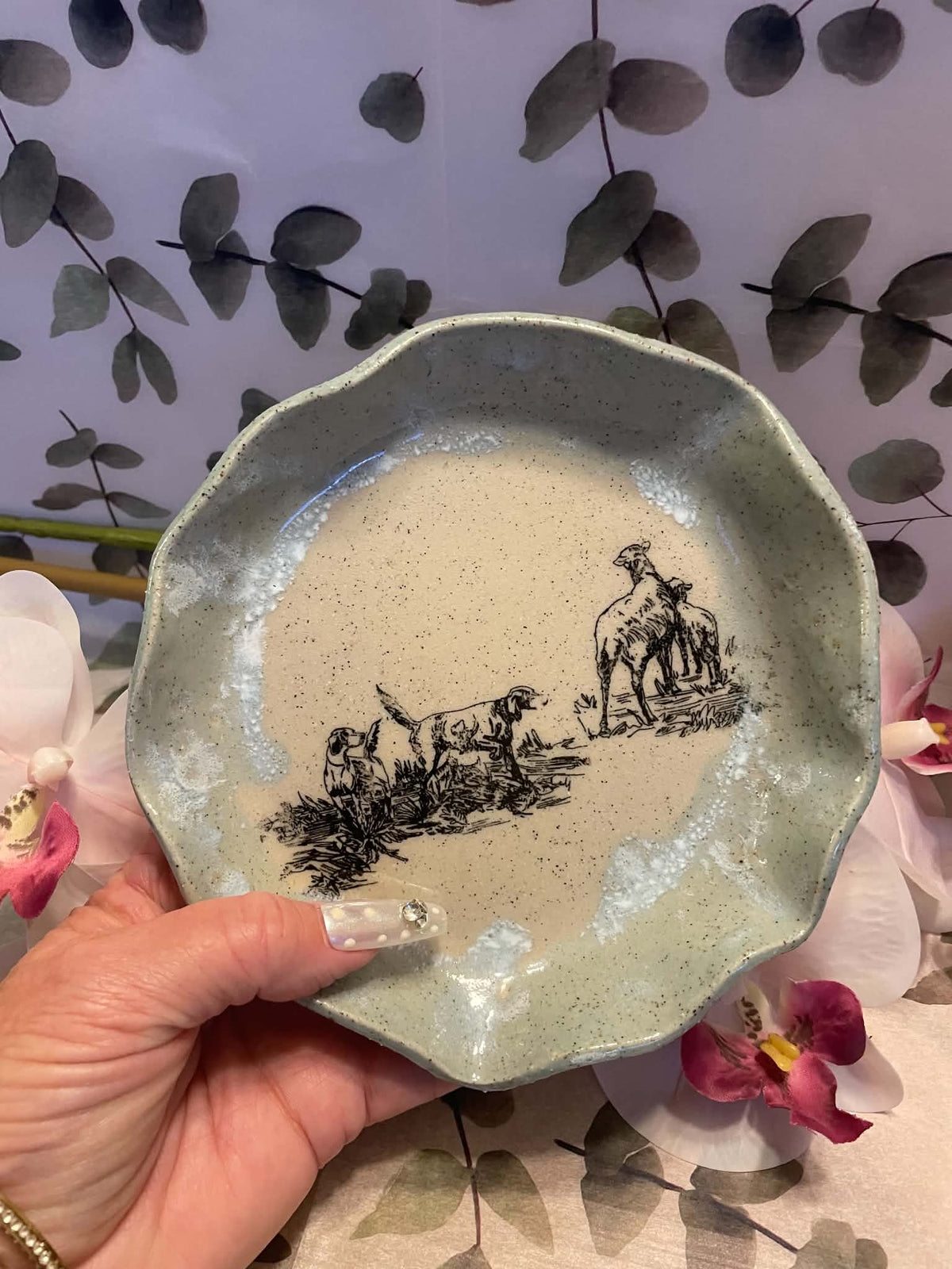Pointer dogs herding sheep bowl/dish