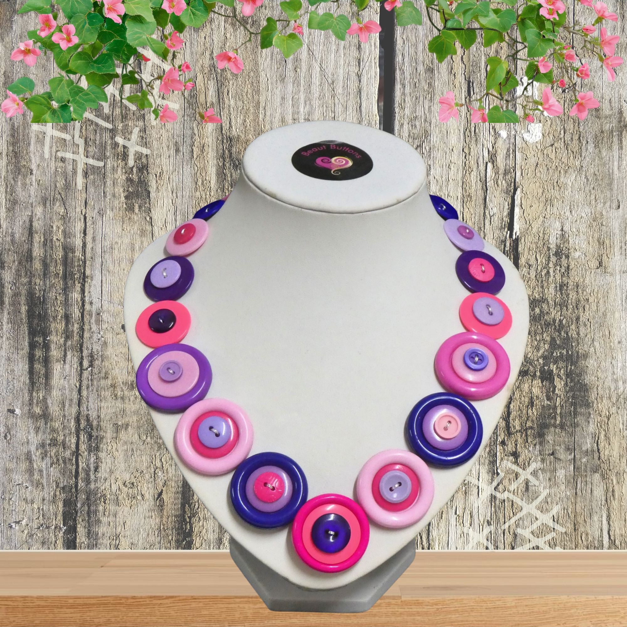 Button necklace - Think Pink