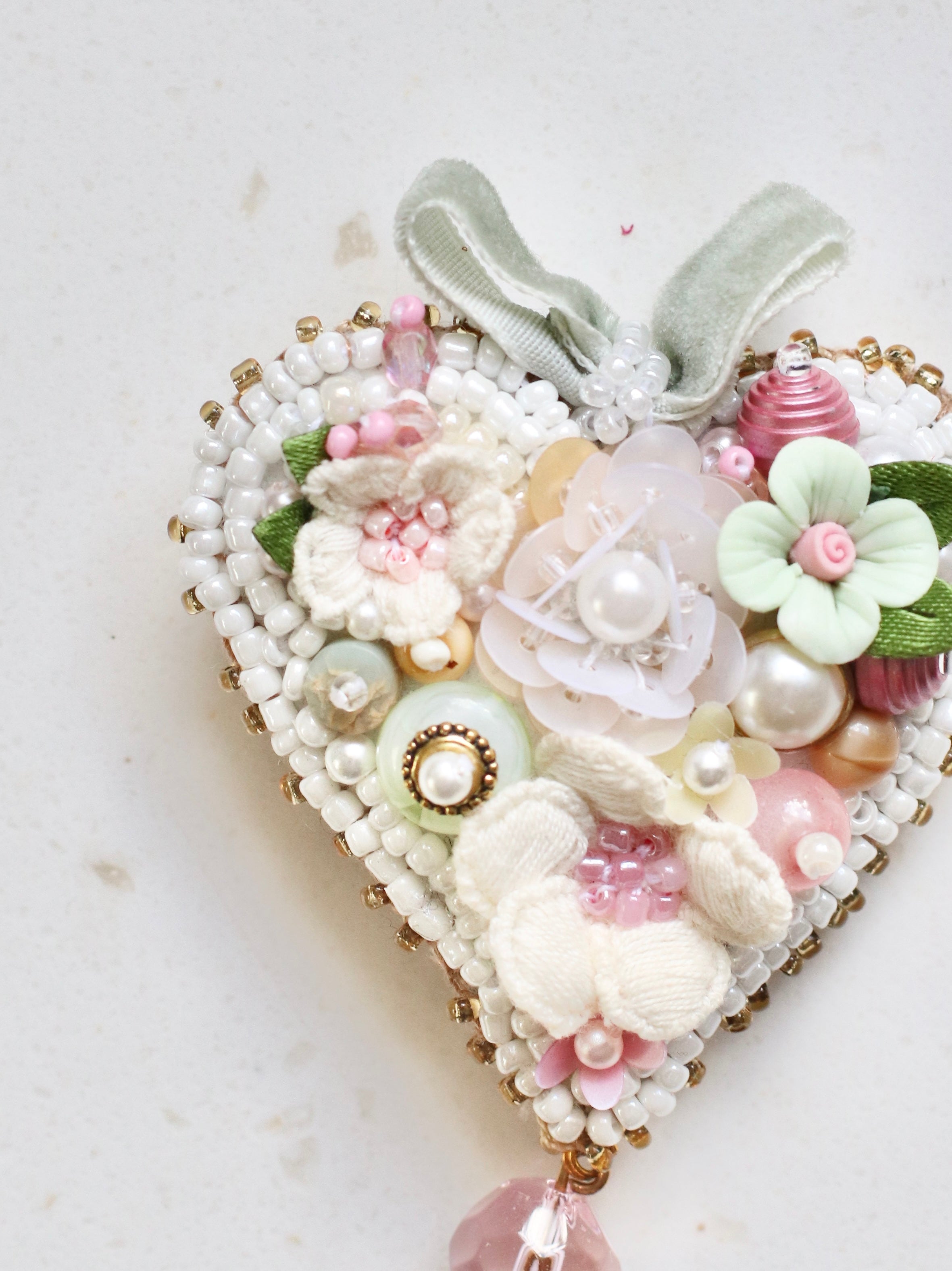 Winter Floral Heart Brooch