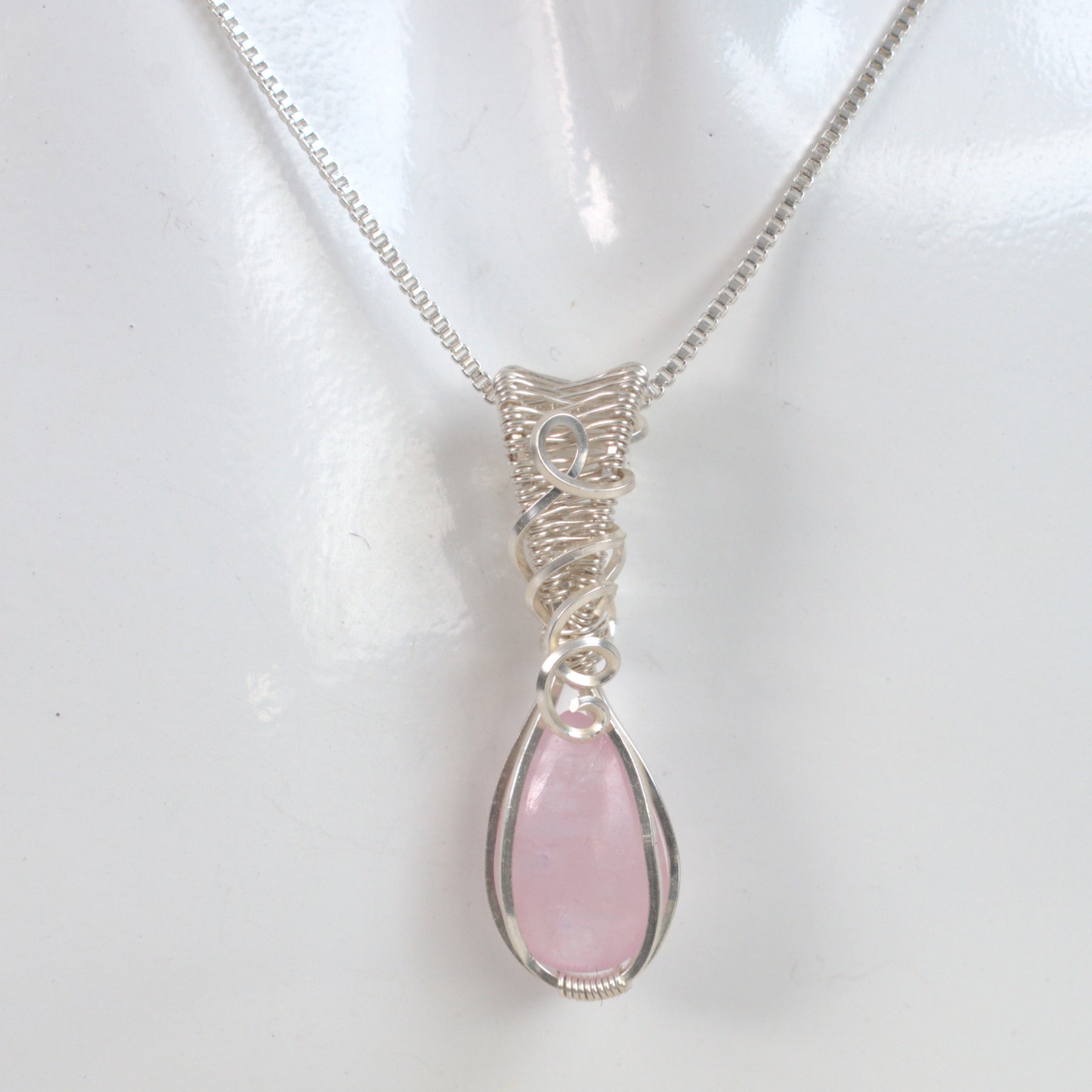 Amity - Natural Morganite Pendant in Silver-Filled Wire