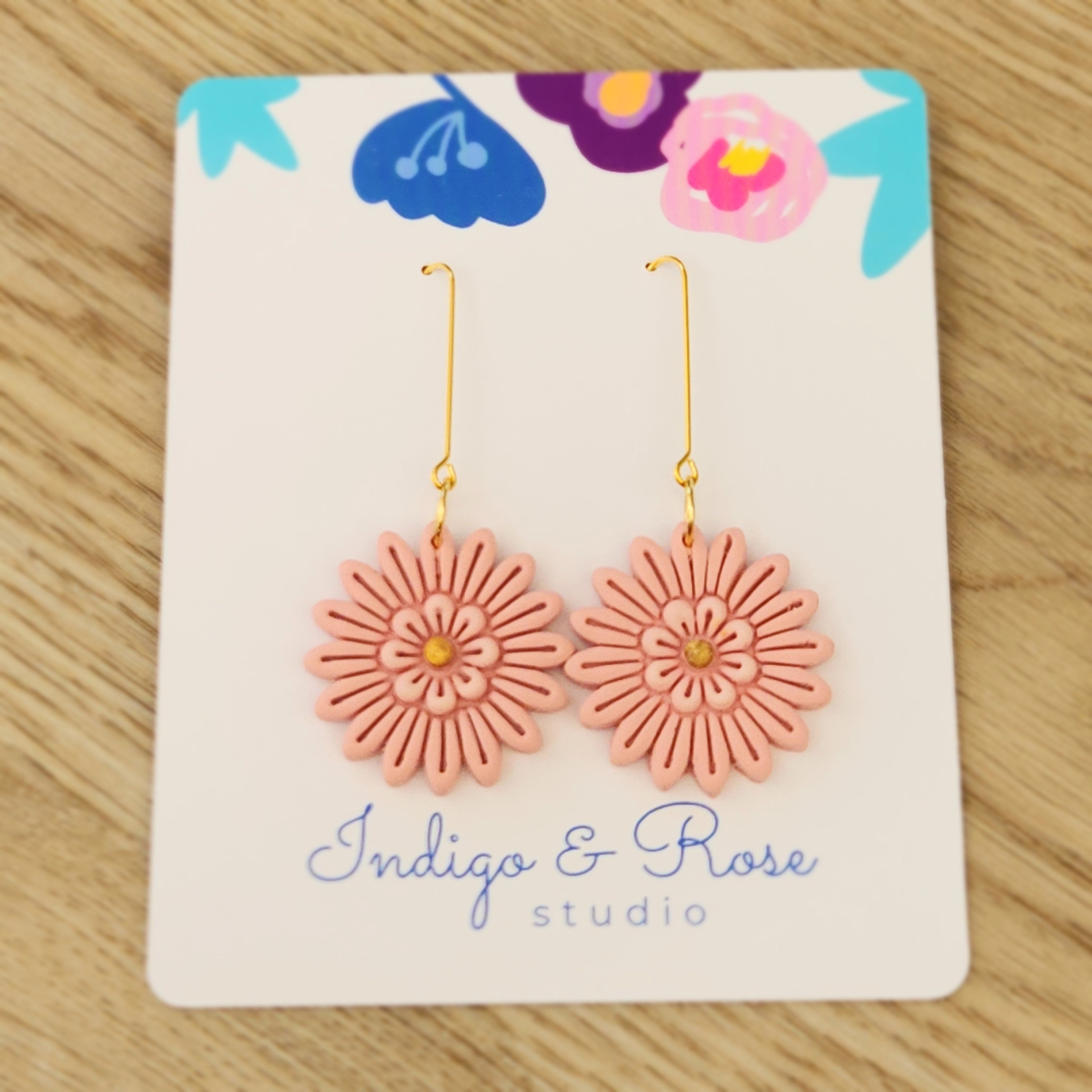 Lana Dangle (various colours)