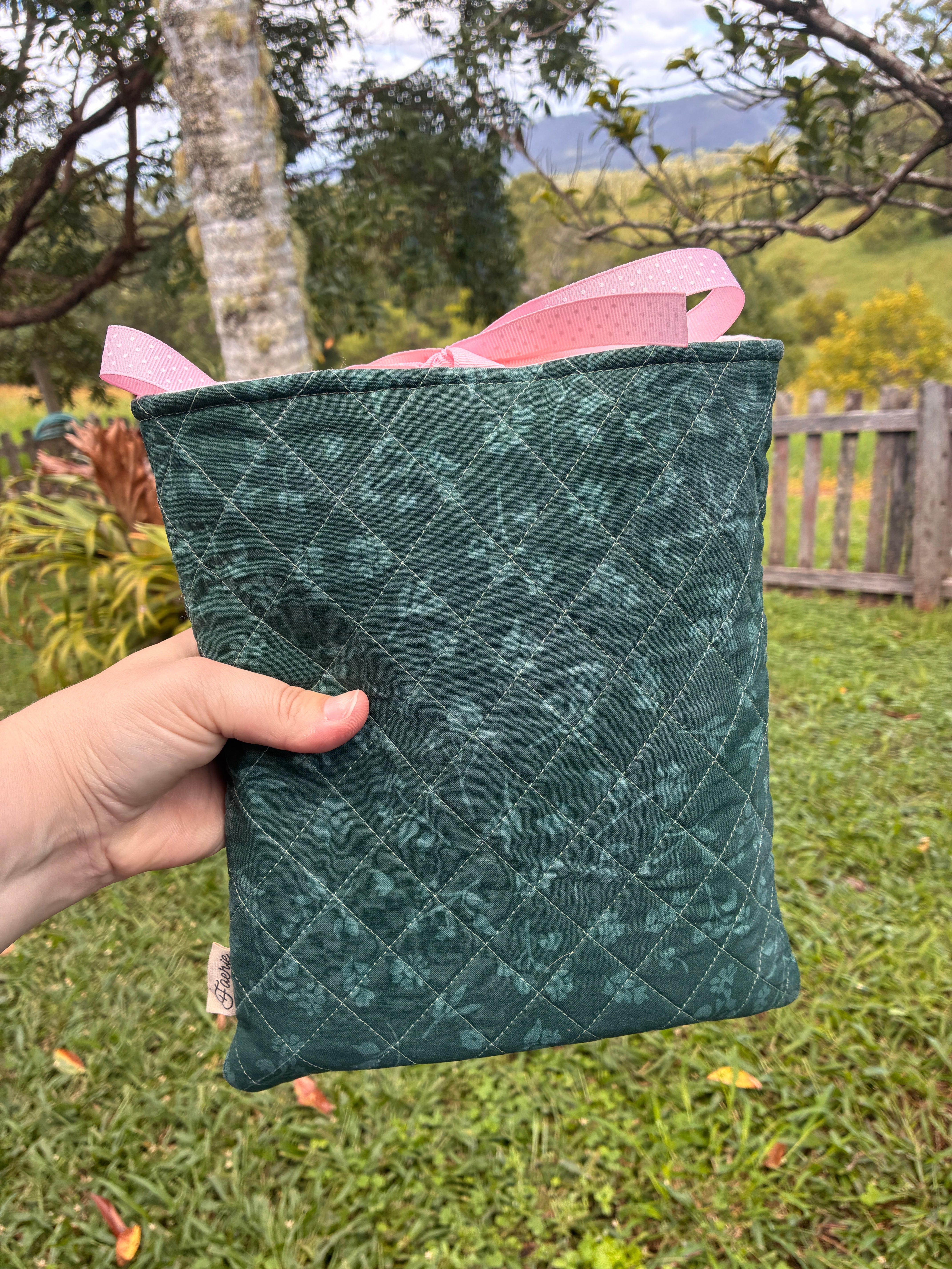 Large Book Sleeve (Green Floral)