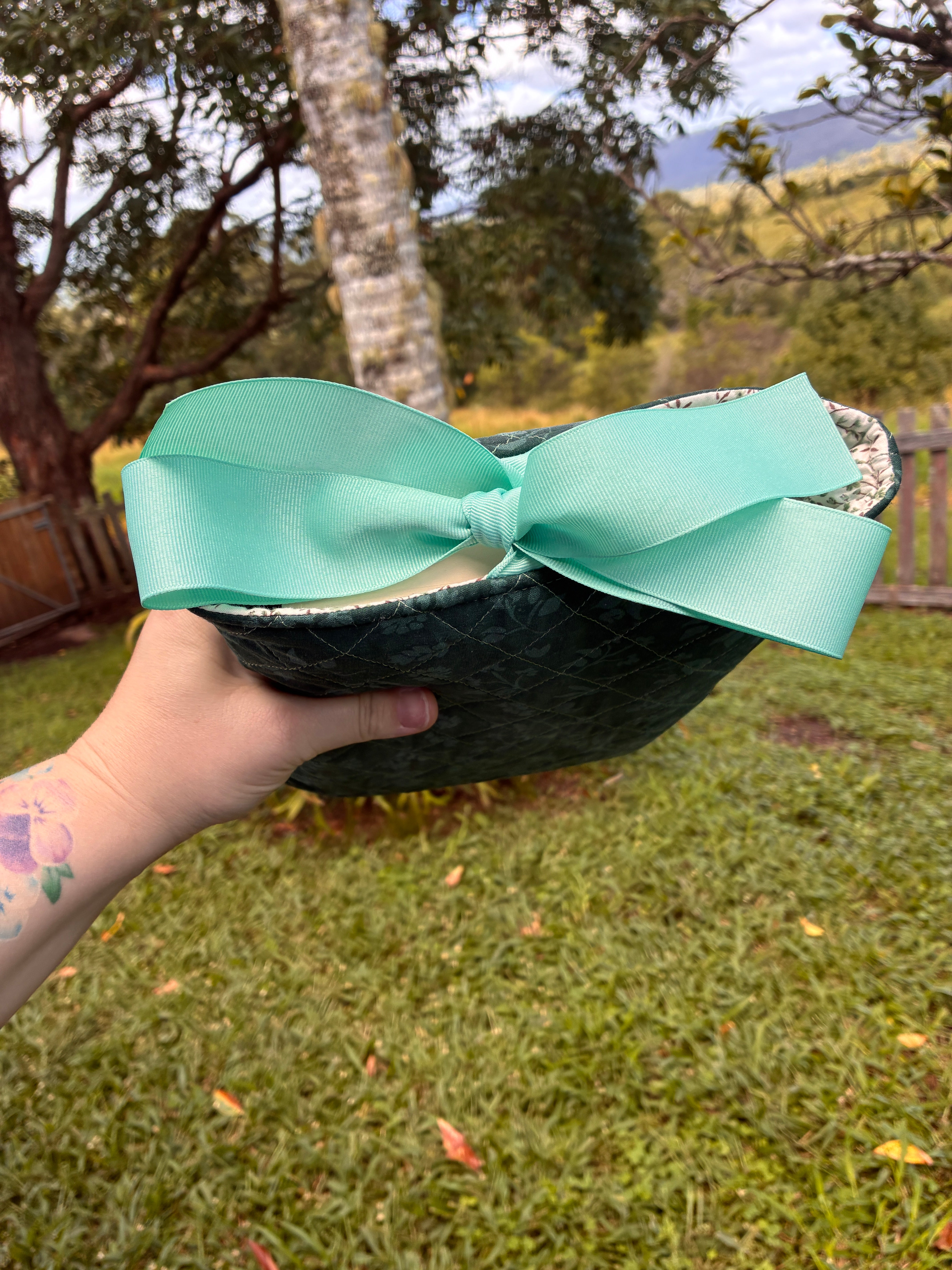 Large Book Sleeve (Green Floral)