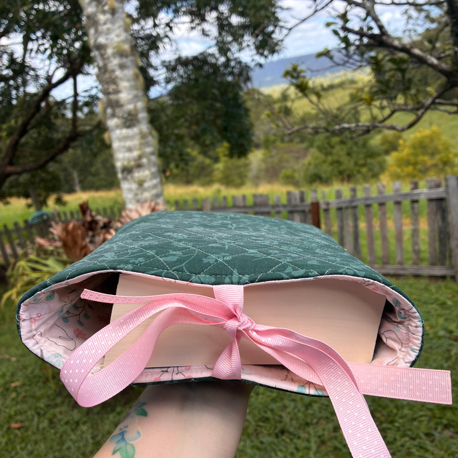 Large Book Sleeve (Green Floral)