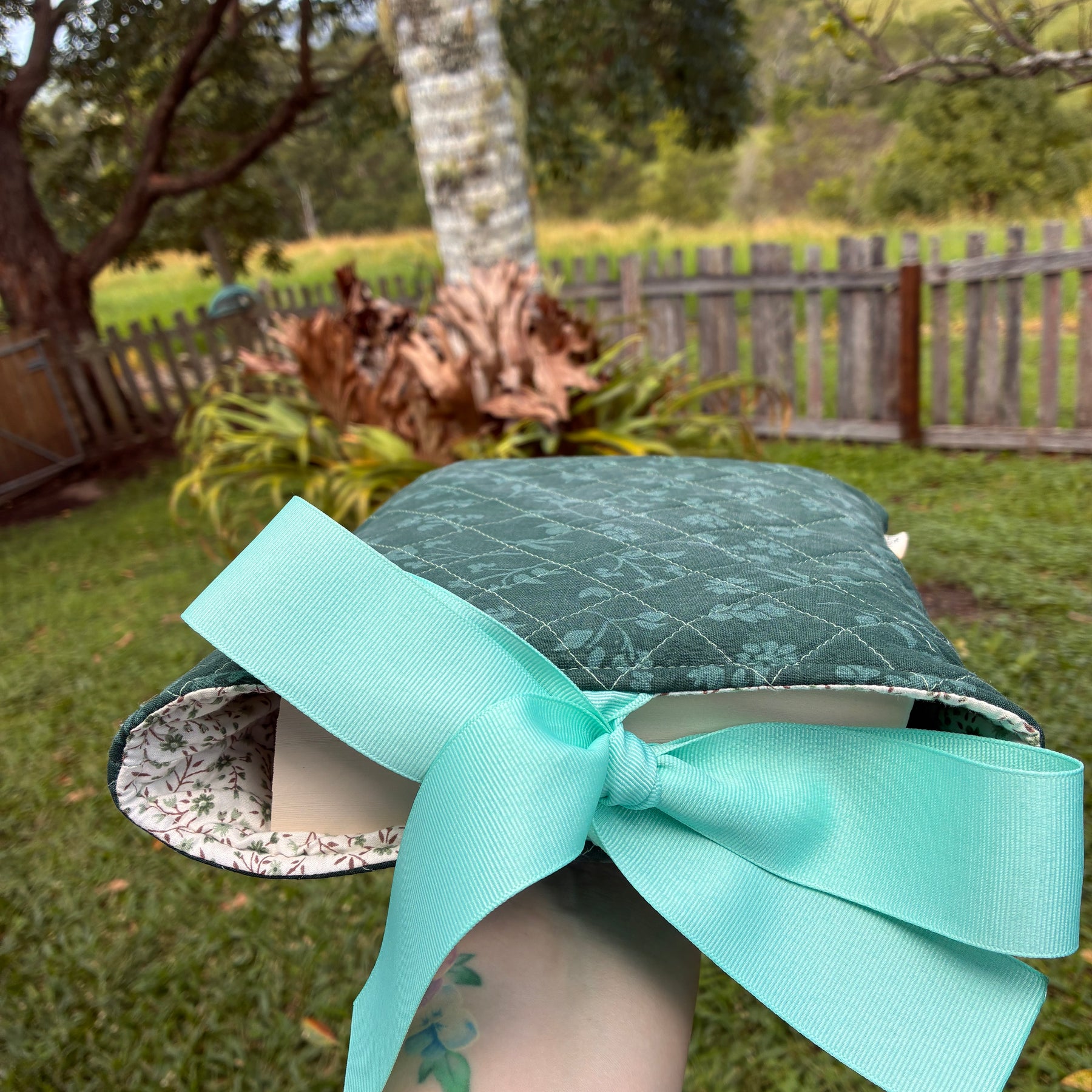 Large Book Sleeve (Green Floral)