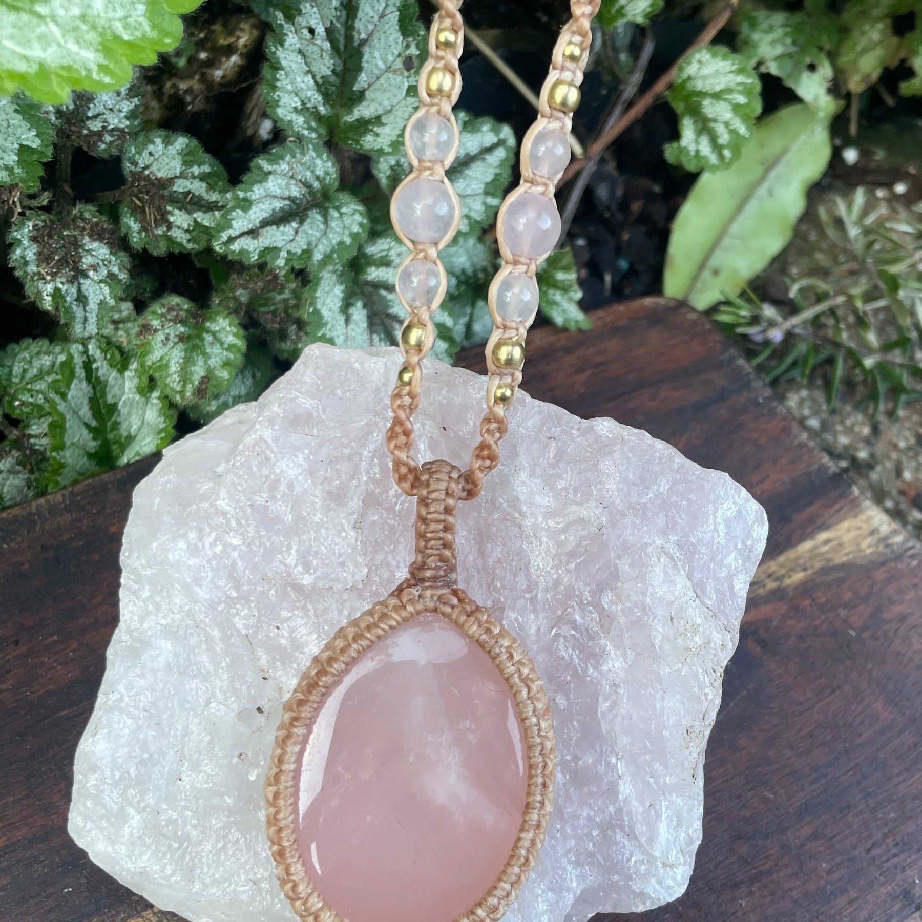 Rose Quartz Macrame Pendant Necklace