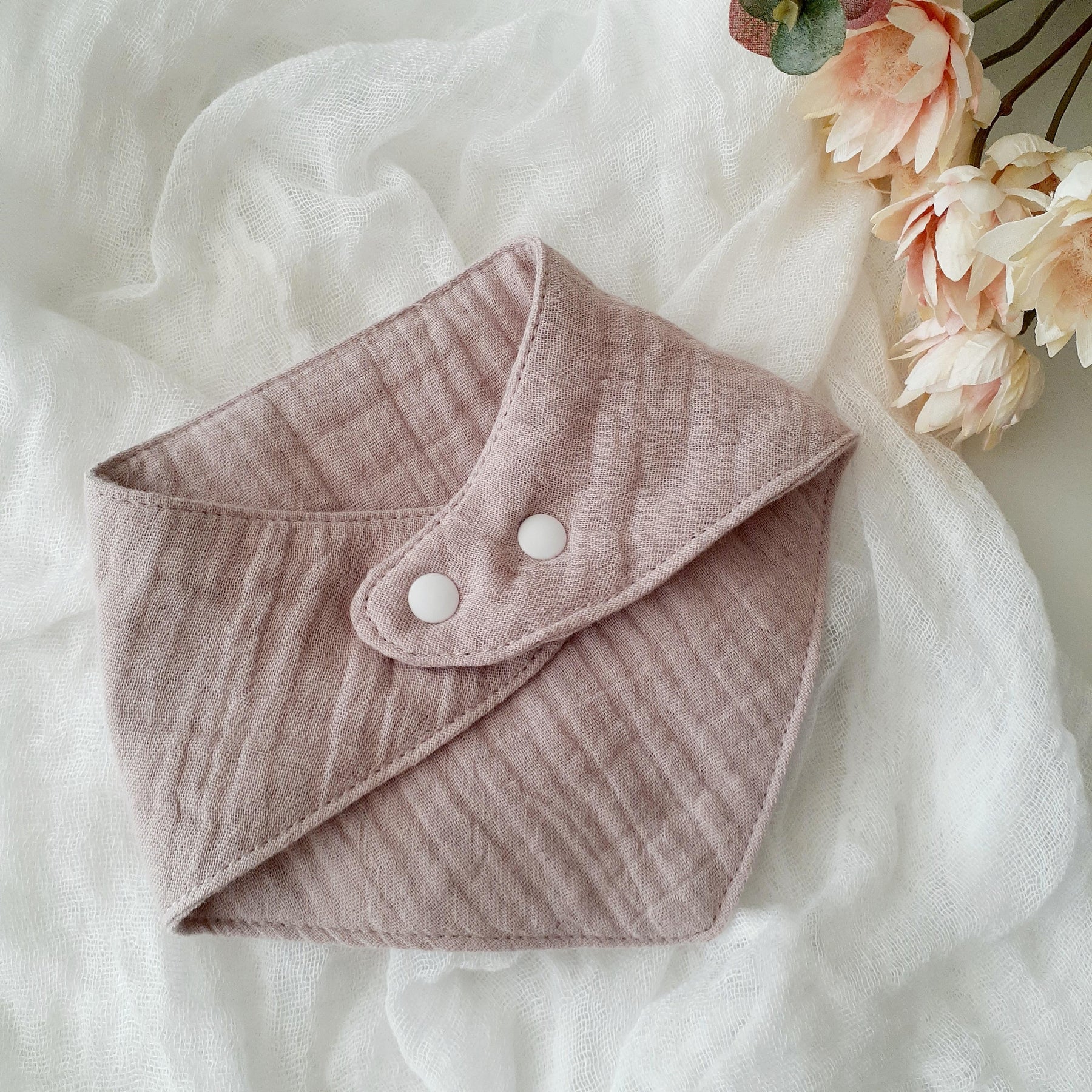 Christian Baby Bib • Cotton Bandana Bib • “Jesus Loves Me” Scripture Bib • Faith‑Based Baby Gift • Snap‑Button Bib for Newborns