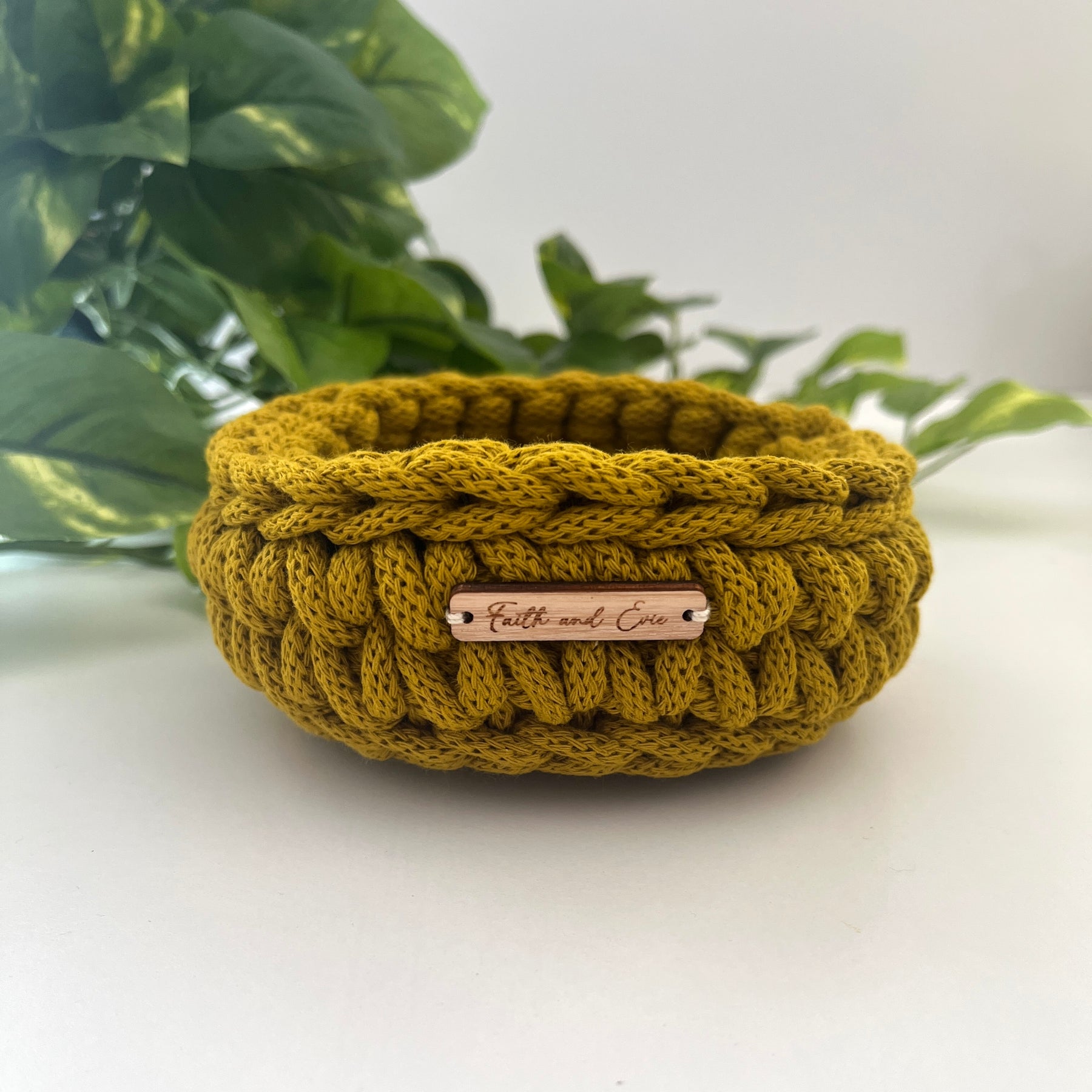 Mini crochet basket - colour Spicy Yellow