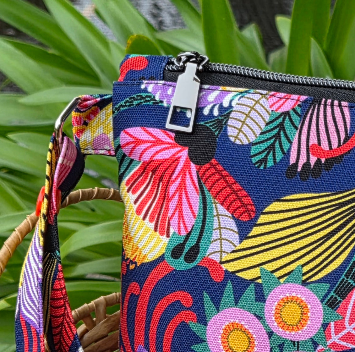 Jumbo Pouch, Colourful floral fabric