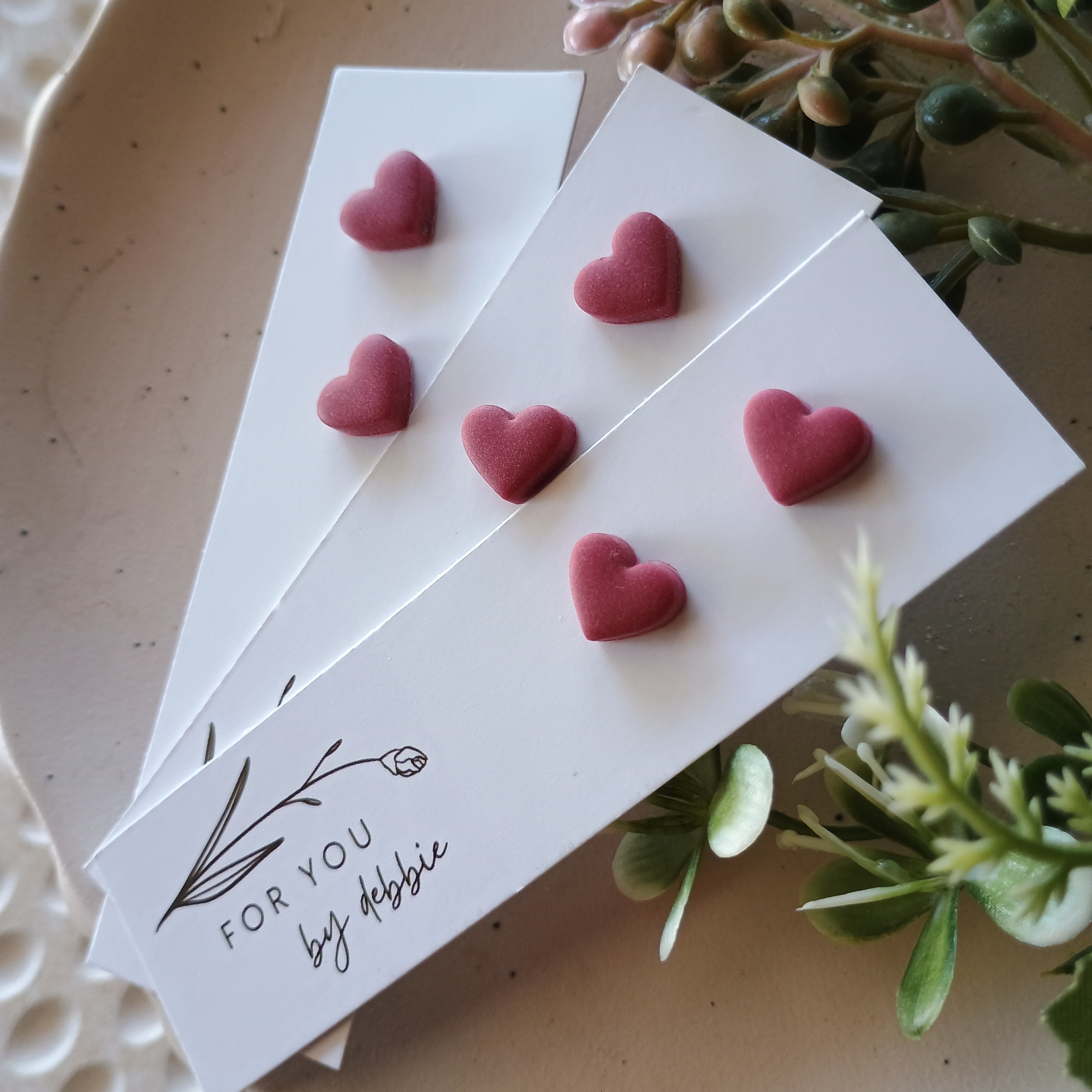 Mini heart stud earrings- Shiraz red