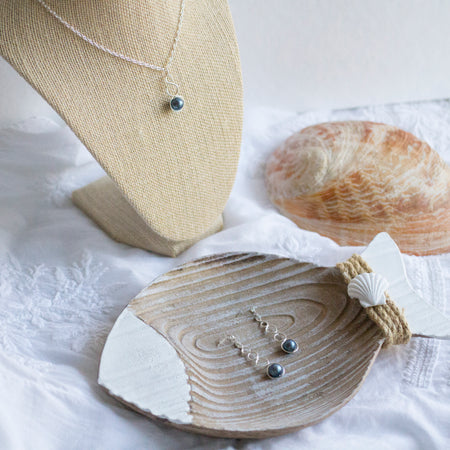 Tahitian Pearl Looped Pendant Necklace & Earring Set