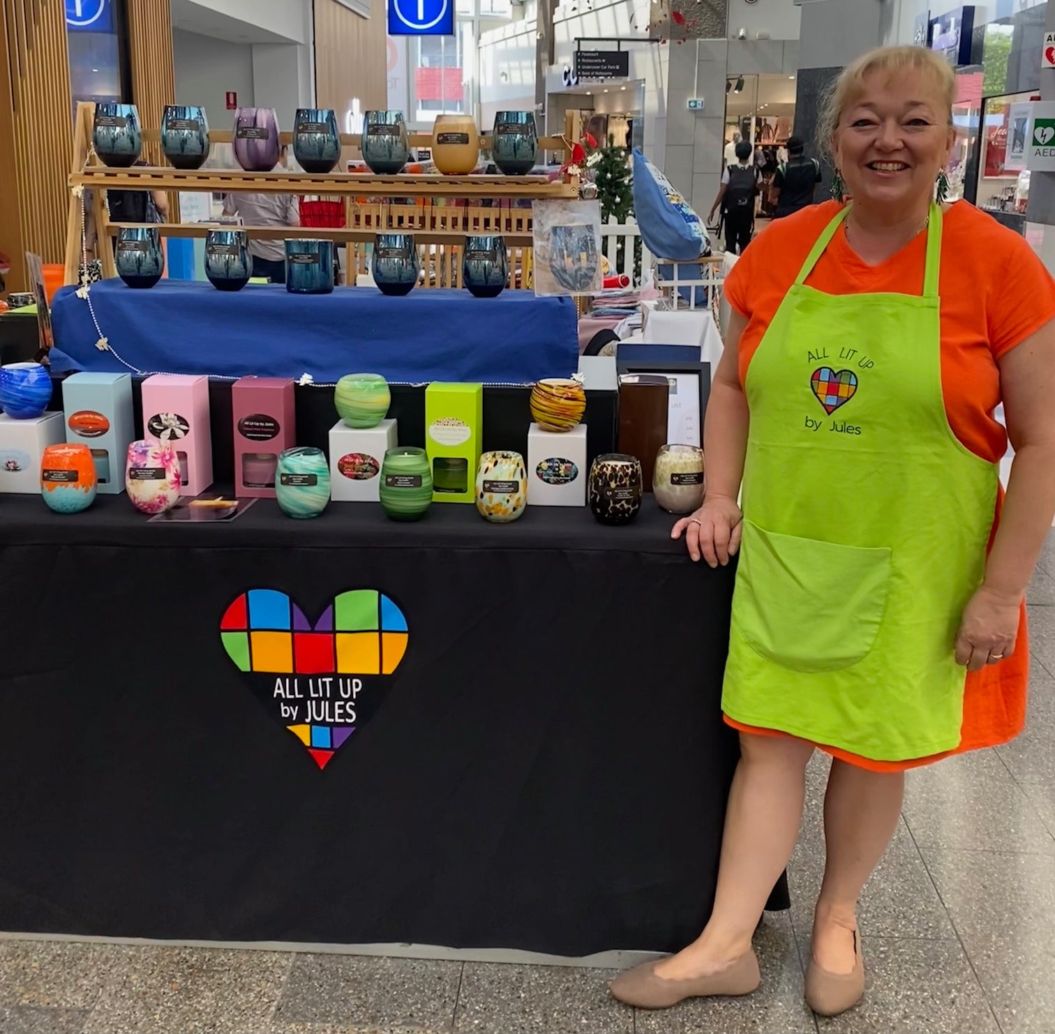 Art Deco Glass with Lime Coconut & Elderflower Fragrance