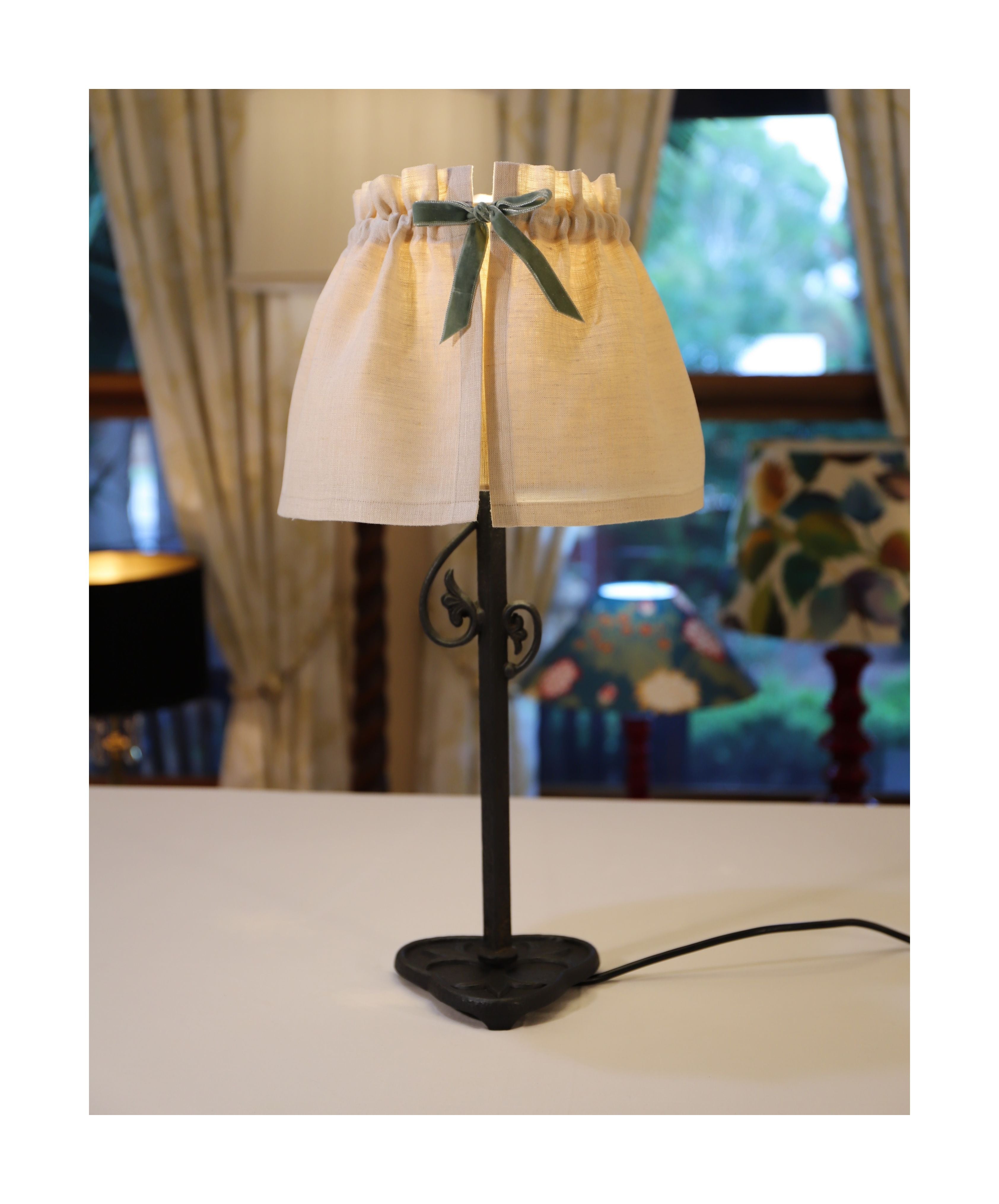 Lampshade skirt with velvet ribbon - Small