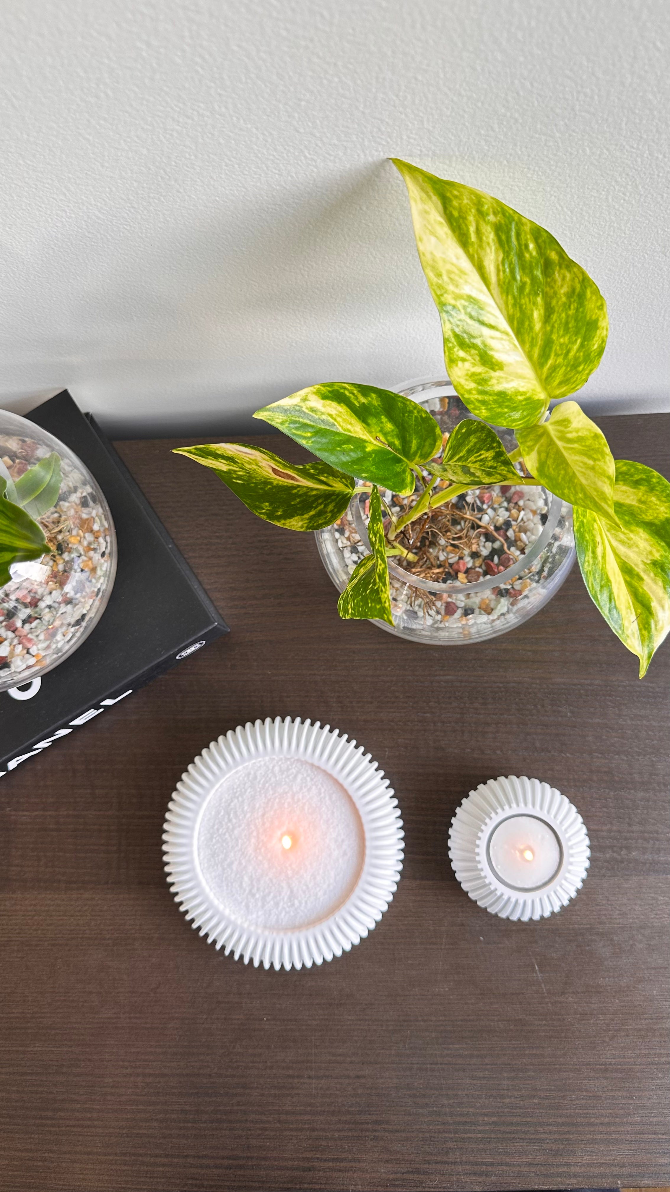 Refillable eco-resin candle holders