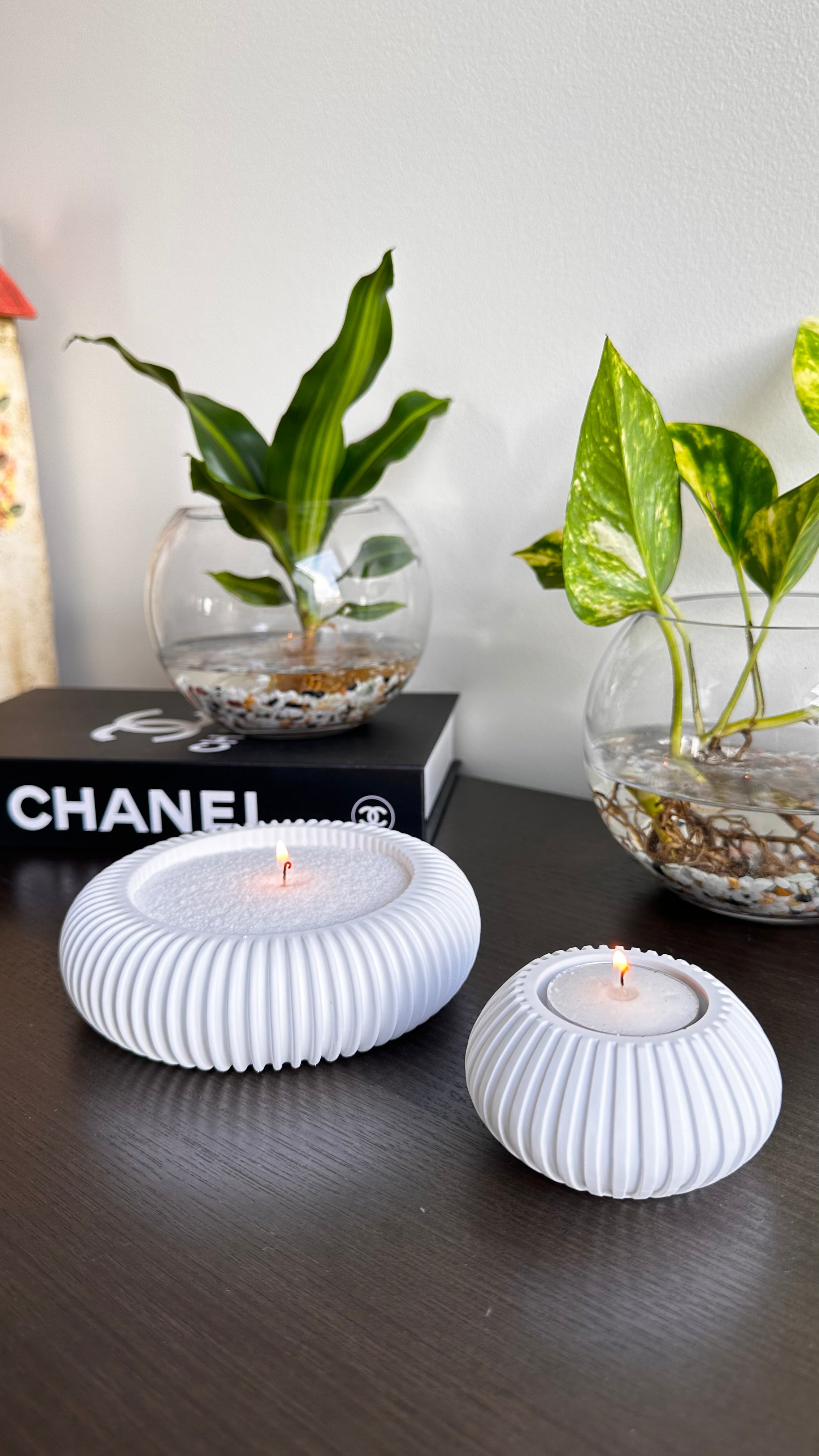 Refillable eco-resin candle holders