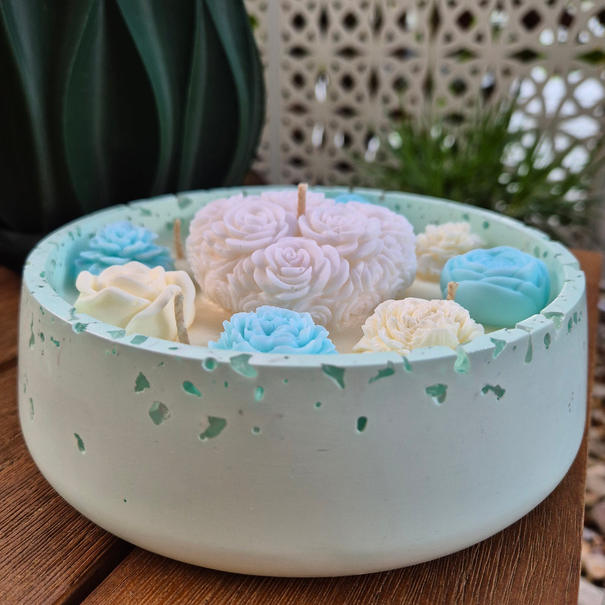 Large soy wax concrete bowl candle with white floral heart and roses
