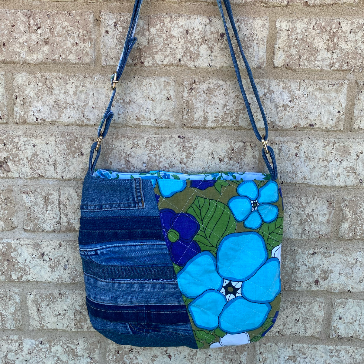 Handmade Shoulder Bag Upcycled Vintage Retro - Blue Bloom