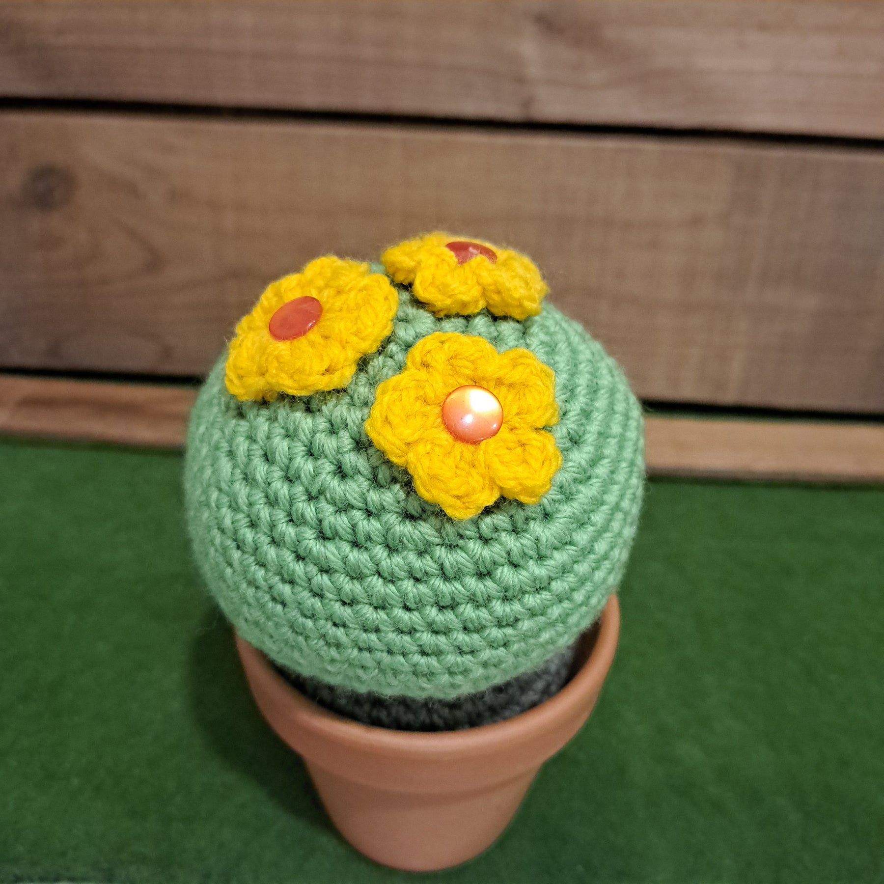 Crochet cactus/ in terracotta pot/ crochet yellow flowers